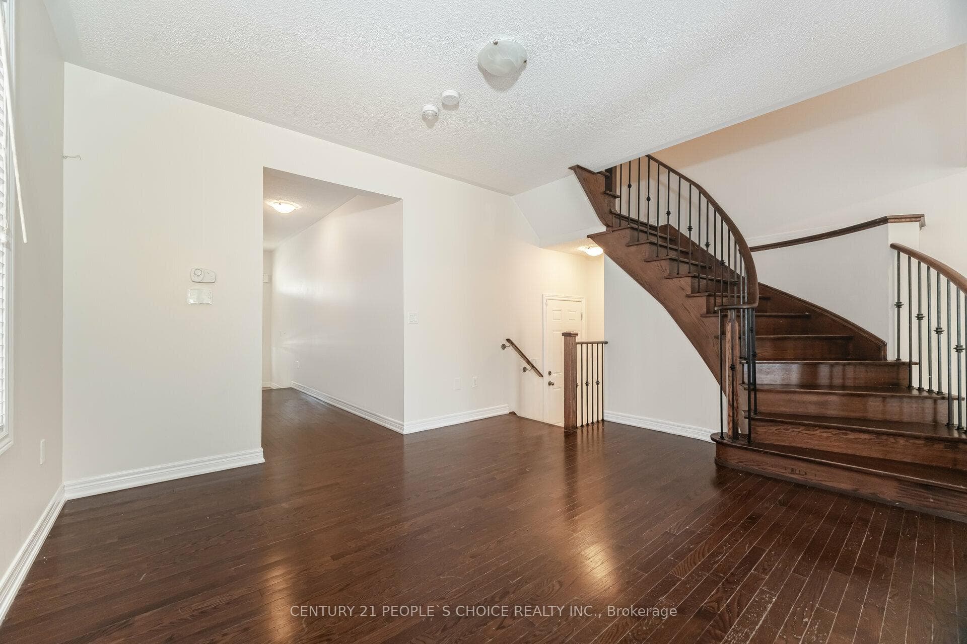25 Buchanan Crescent photo 6