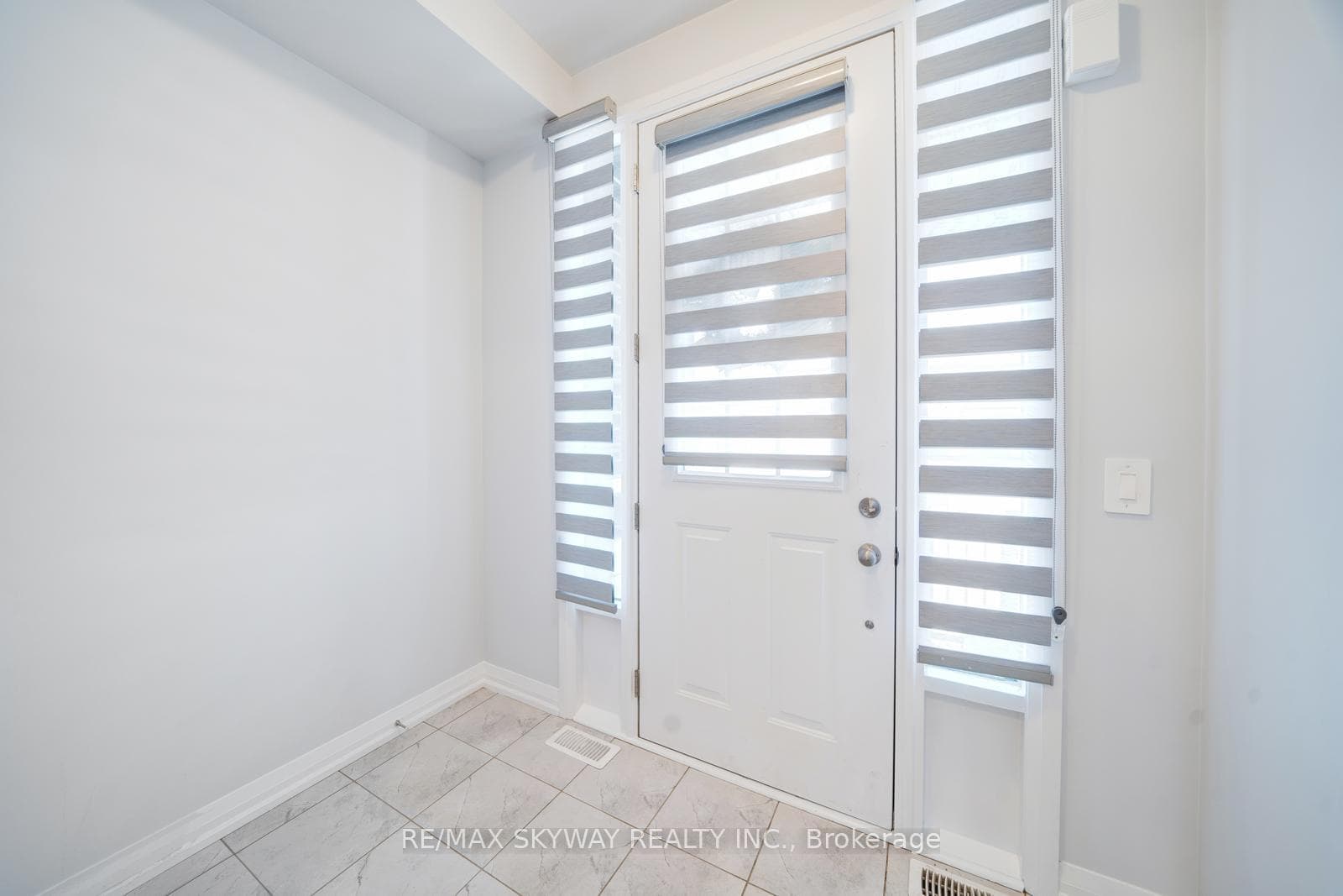 123 Corley Street photo 5