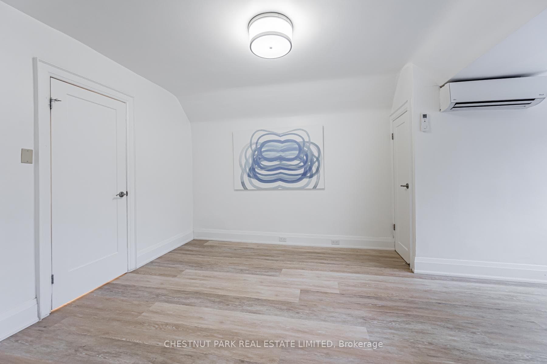 6 Glen Edyth Drive Unit Upper photo 19