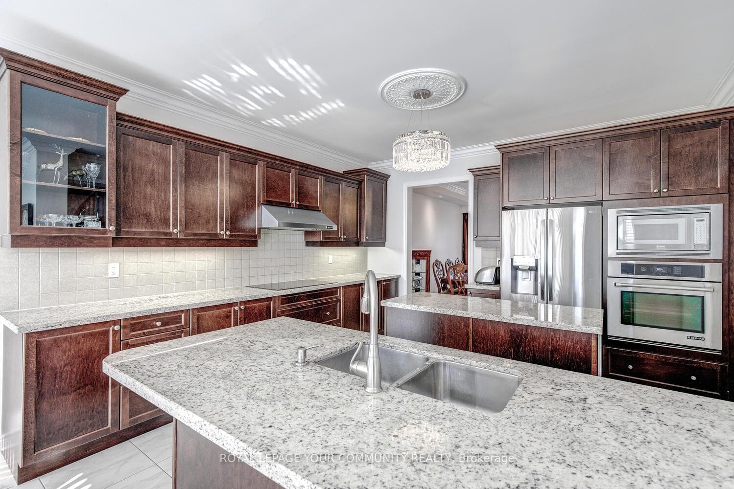 110 Muret Crescent Unit 1st&2nd photo 3