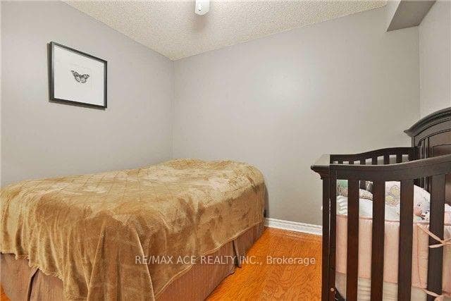 2261 Lake Shore Boulevard Unit 301 photo 13
