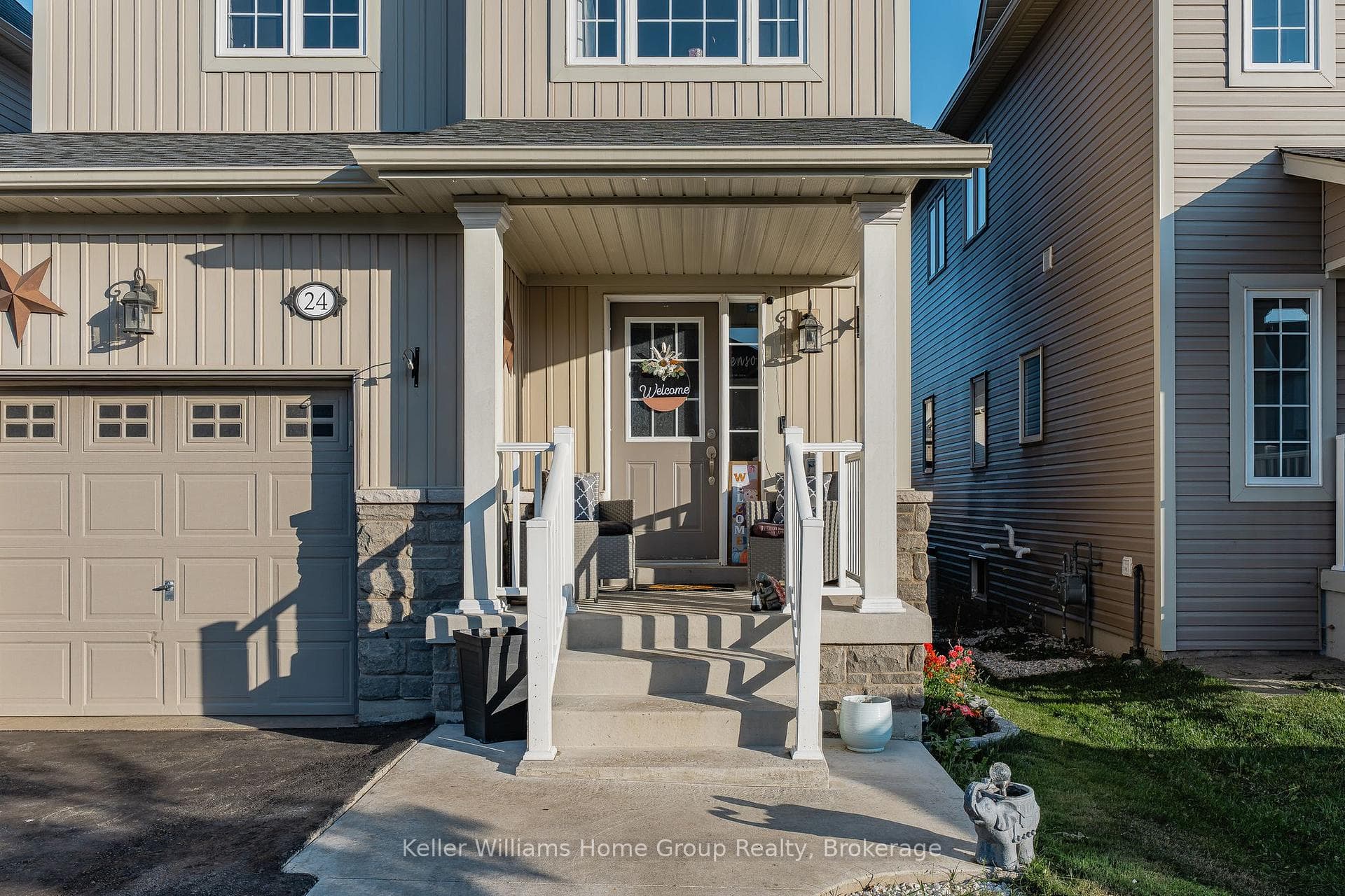 24 Courtney Street photo 3