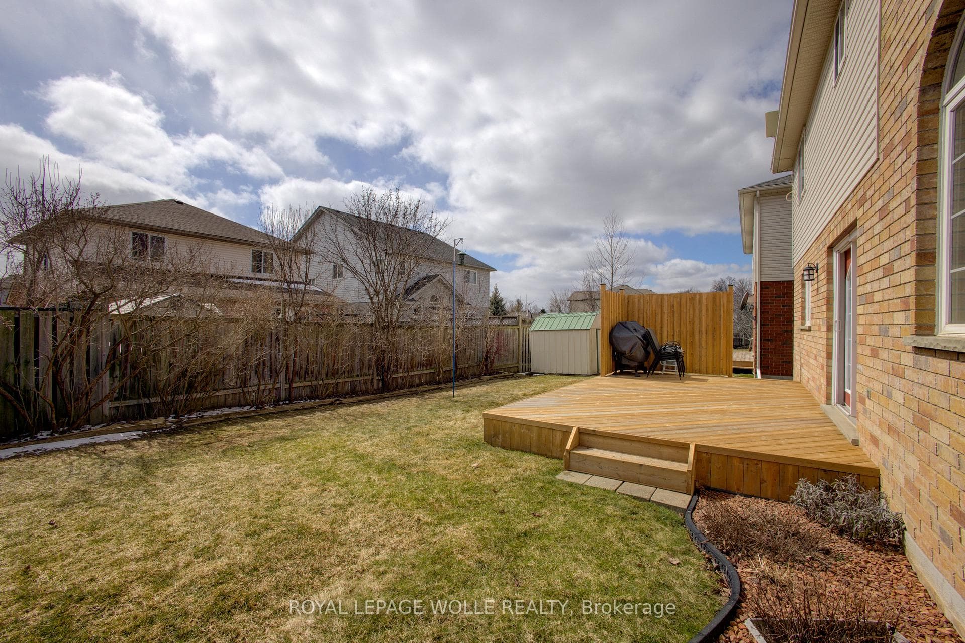 521 Starboard Crescent photo 38