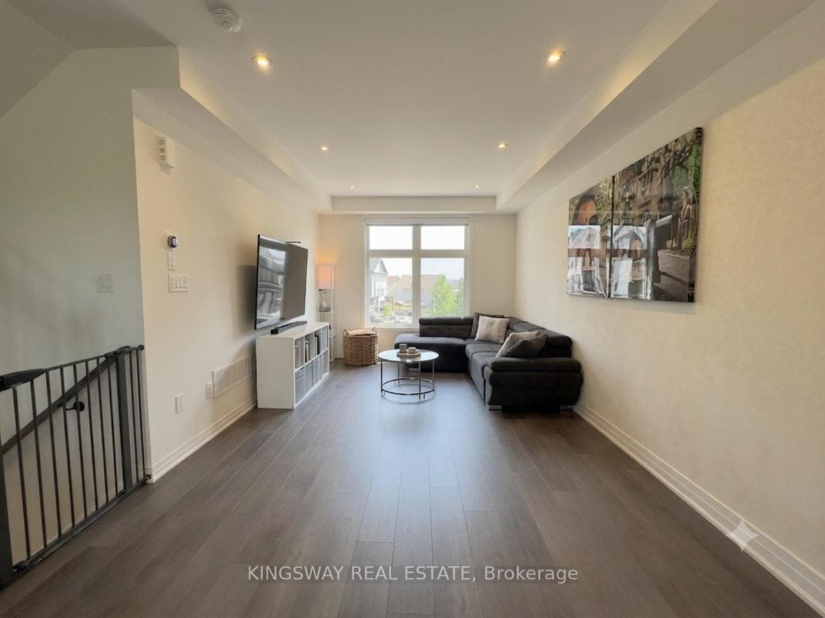 26 Totten Trail photo 2