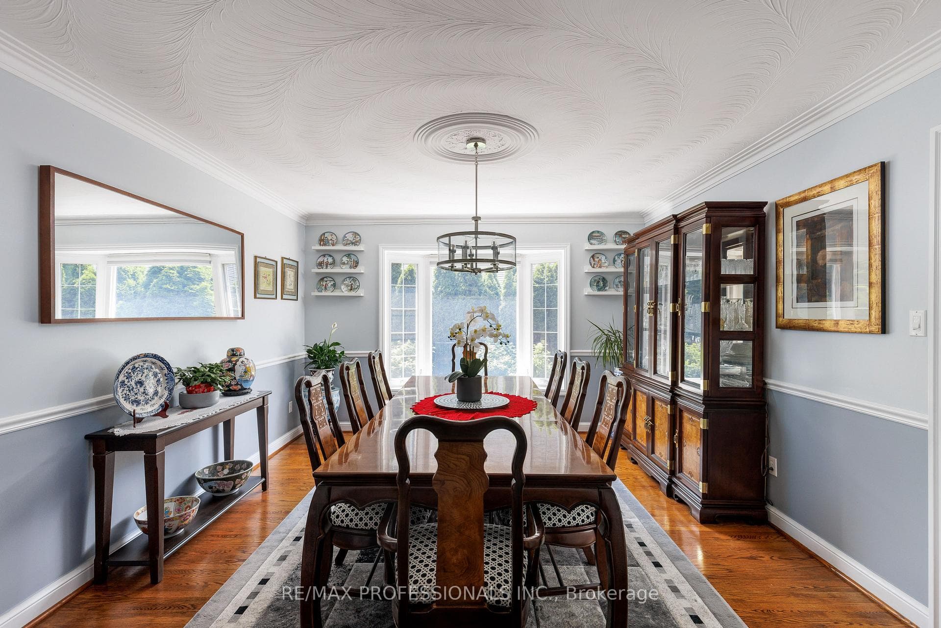 106 Rathburn Road photo 13