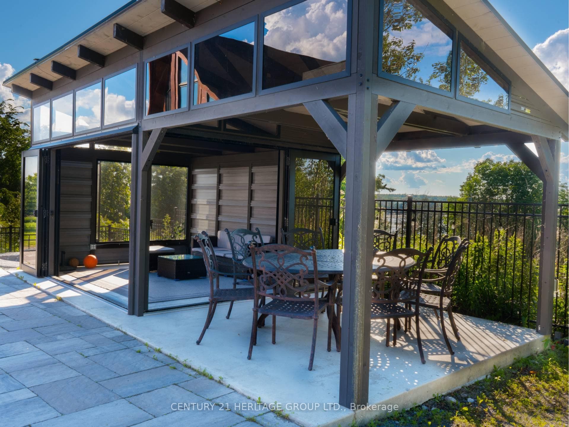 1257 Portage Road photo 43