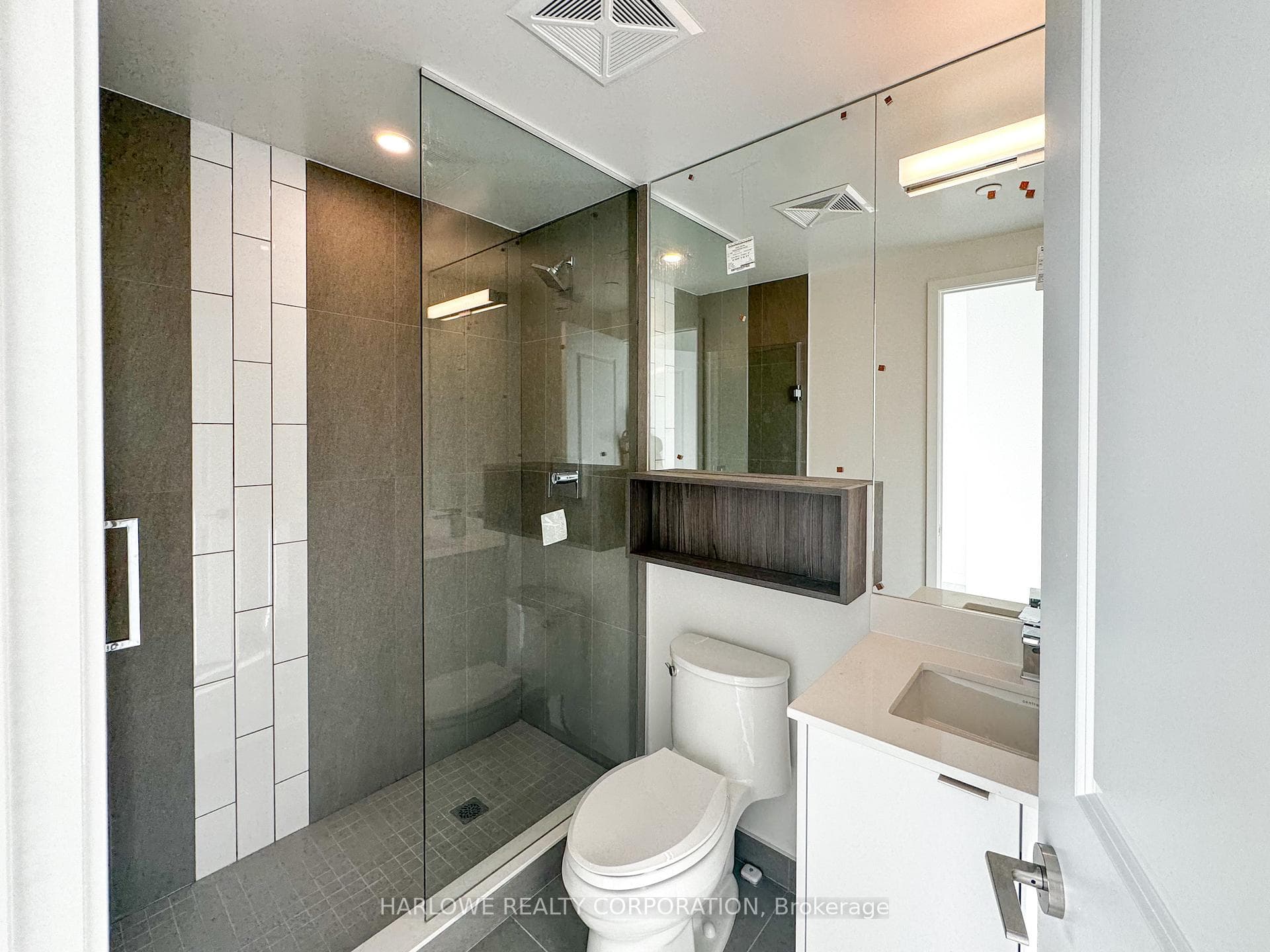 100 Dalhousie Street Unit 4001 photo 9