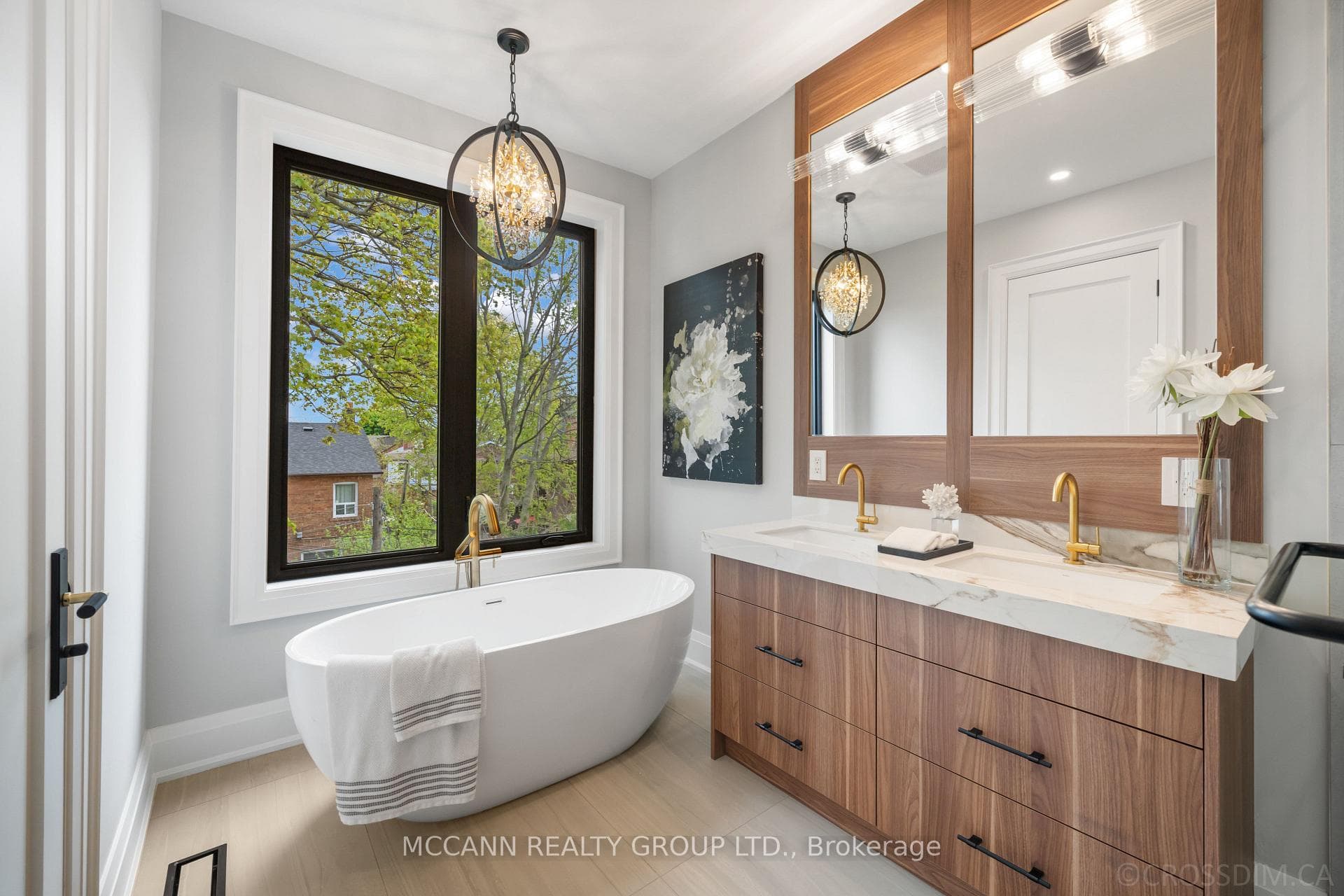 Primary Ensuite 2