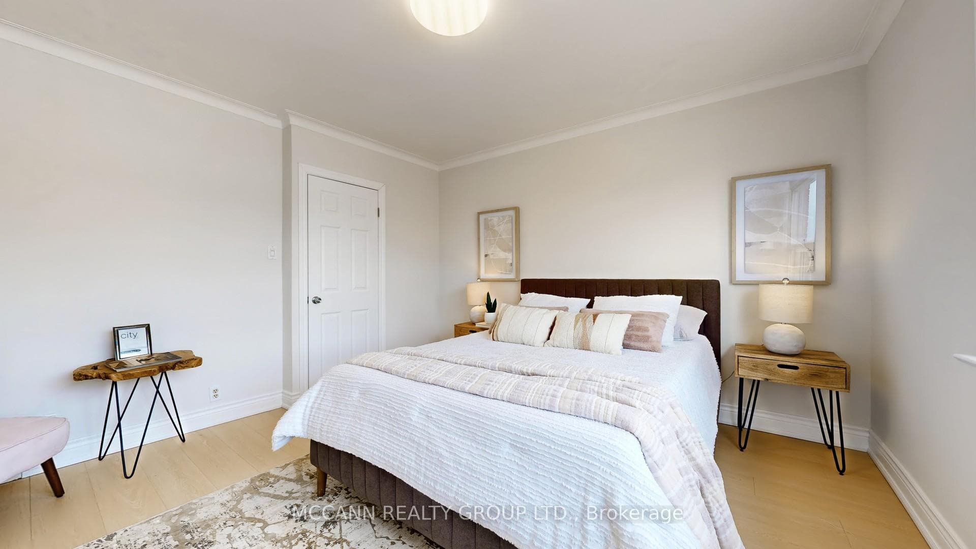 496 Northcliffe Boulevard photo 25