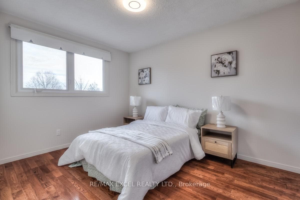 170 Amber Avenue photo 25