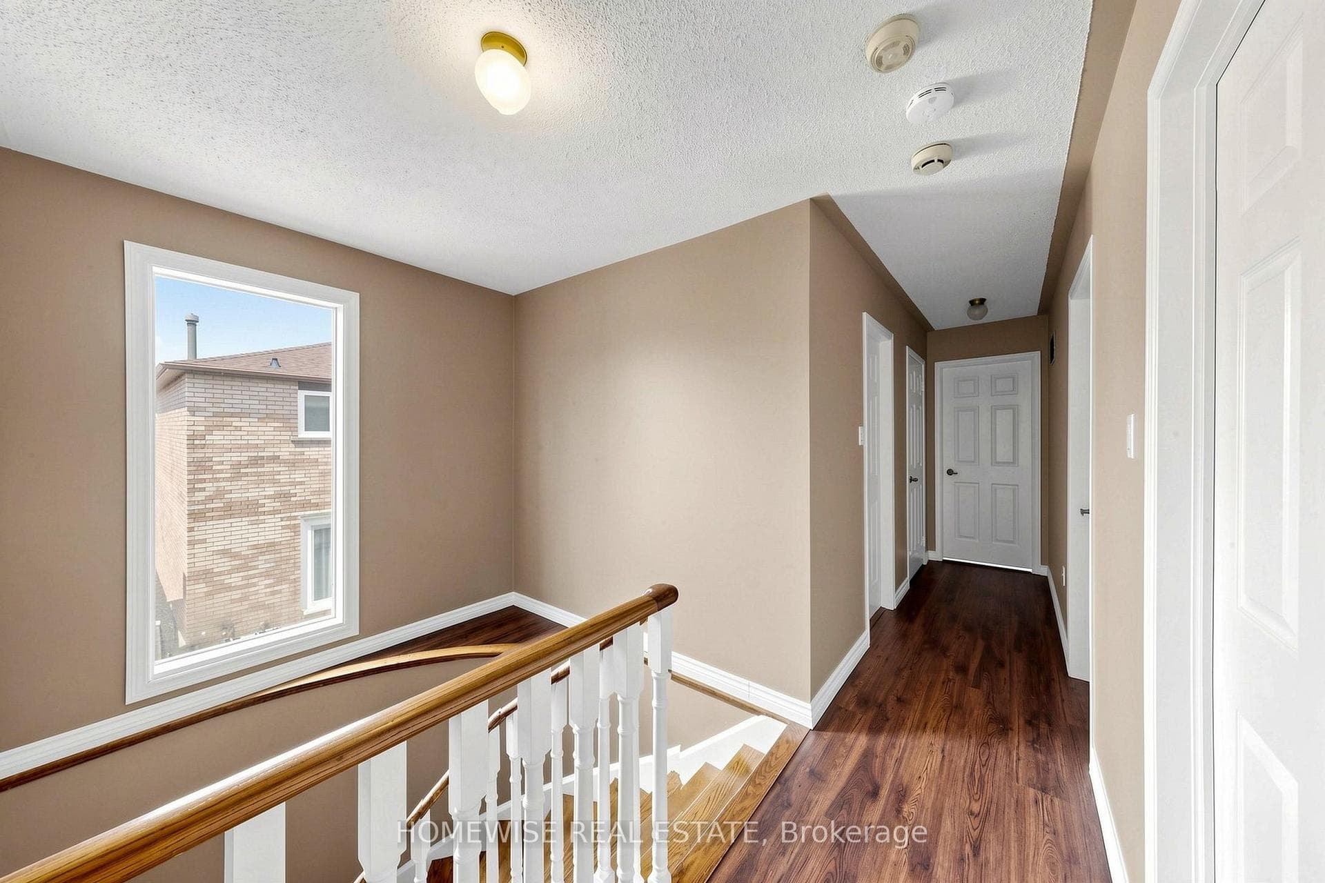 11 Briarcliffe Crescent photo 20