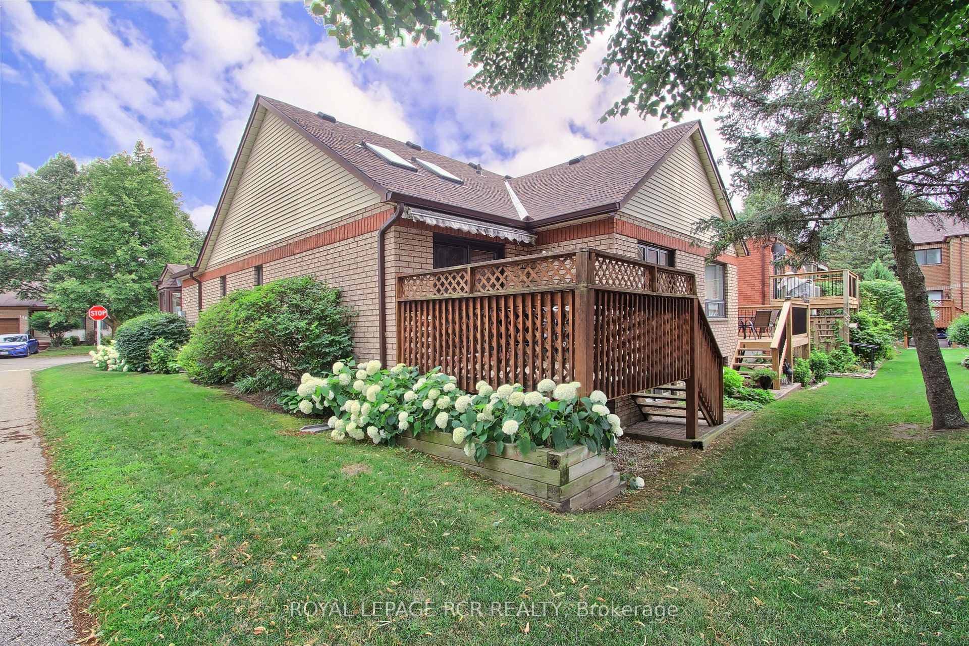 121 Green Briar Road Unit 16 photo 30