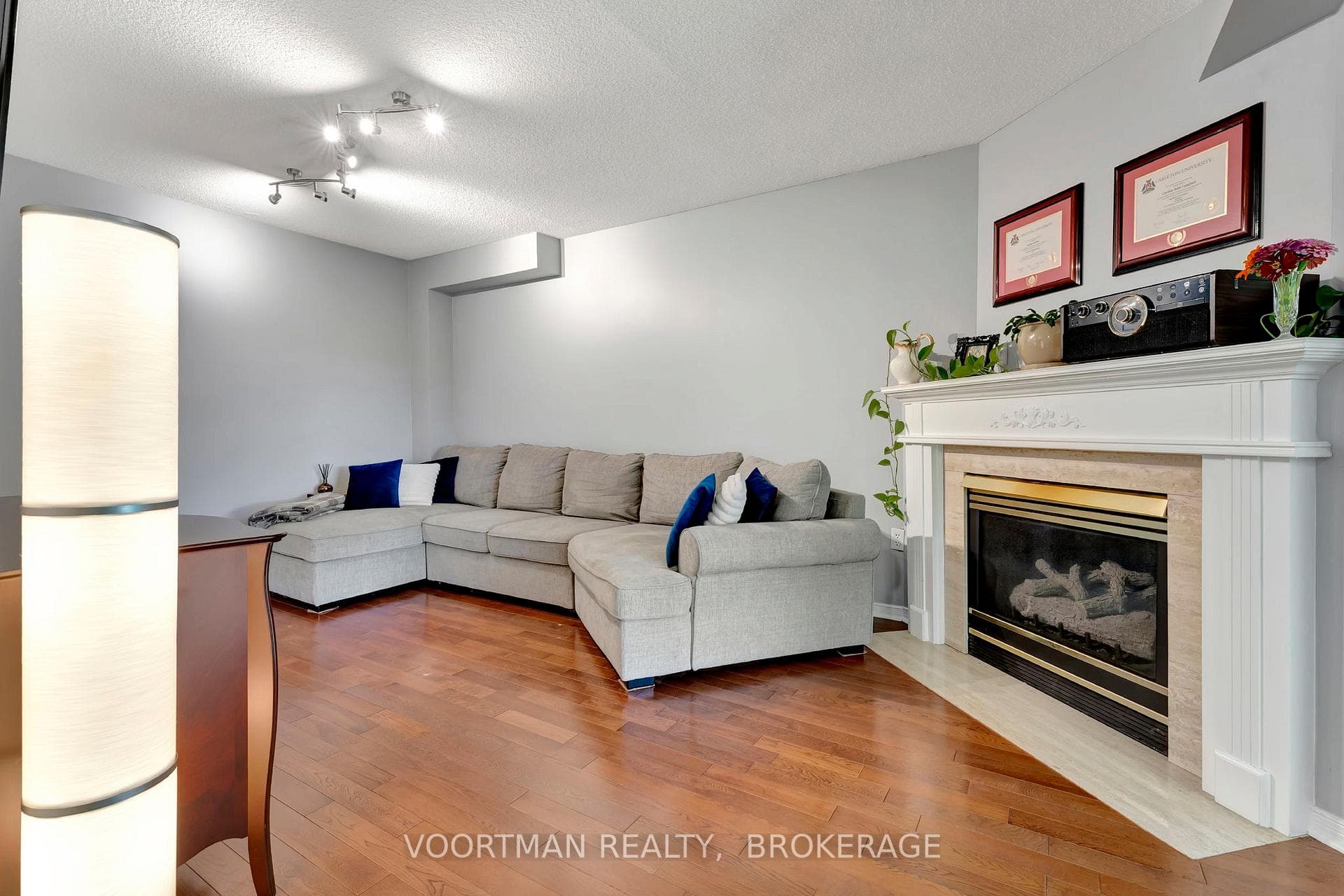 78 PIRIE Drive Unit 16 photo 8