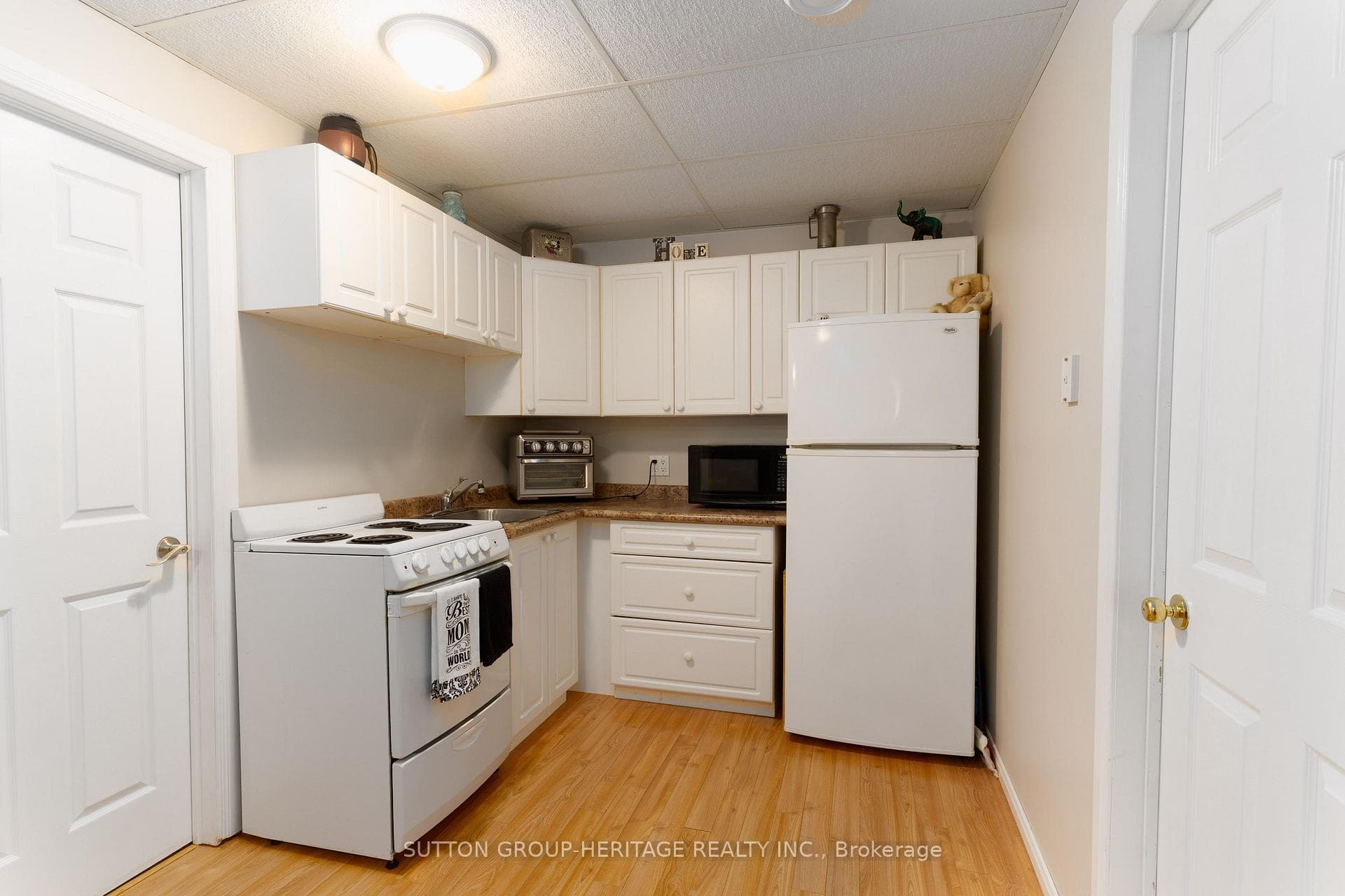 99 SWEETNAM Drive photo 18