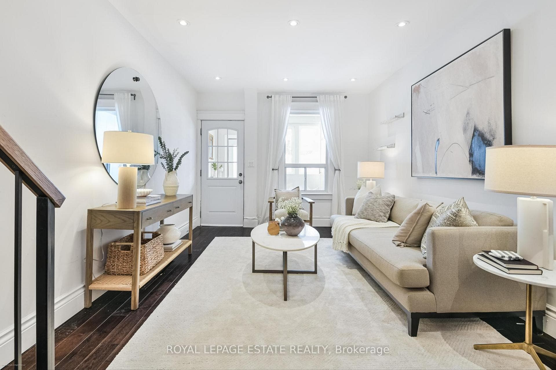 105 Bastedo Avenue photo 6