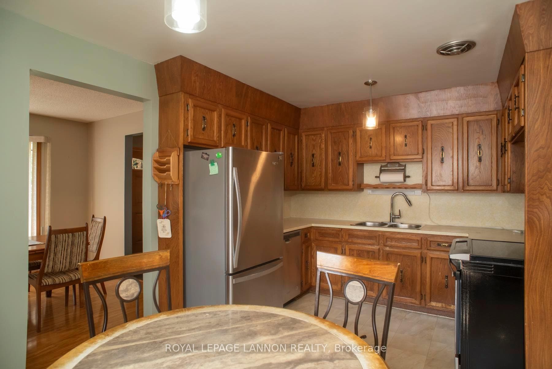 509 Dalhousie Drive photo 6