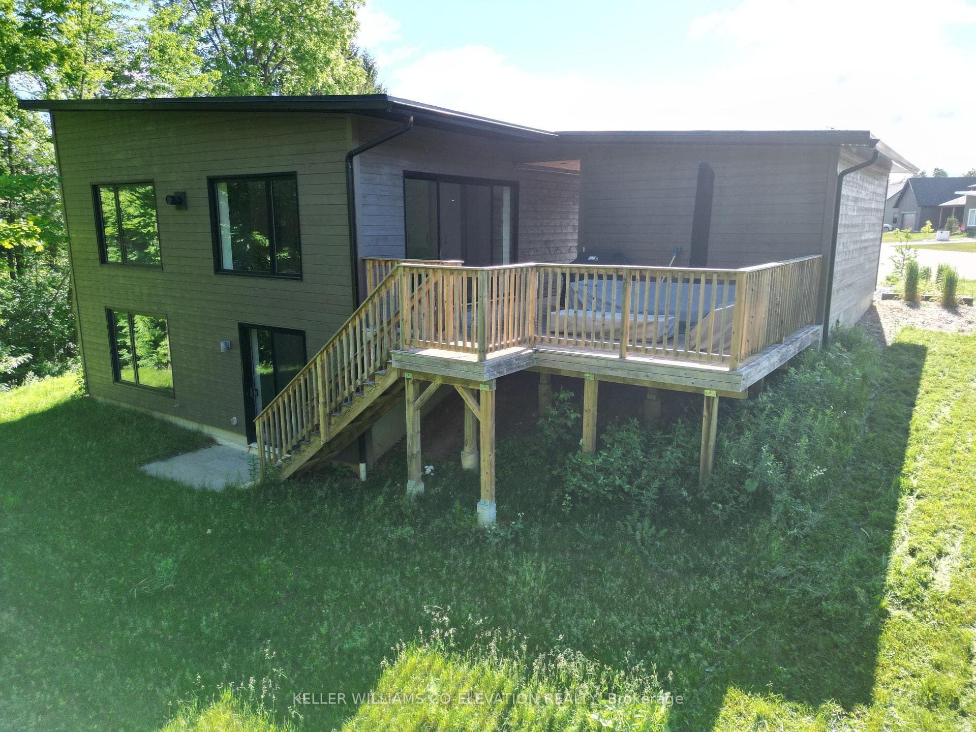 54 Gordon Crescent photo 33