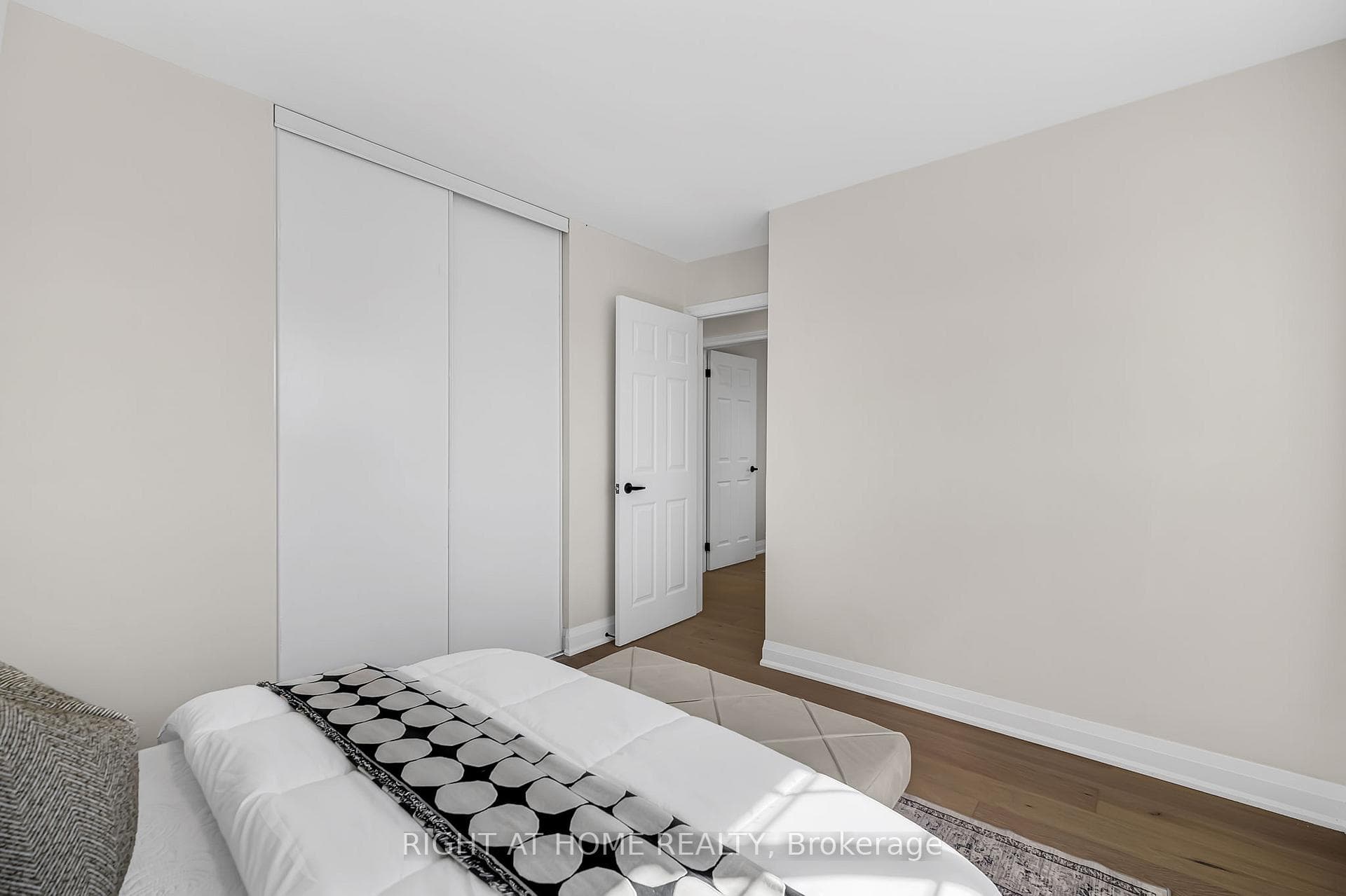 67 Reese Avenue photo 33