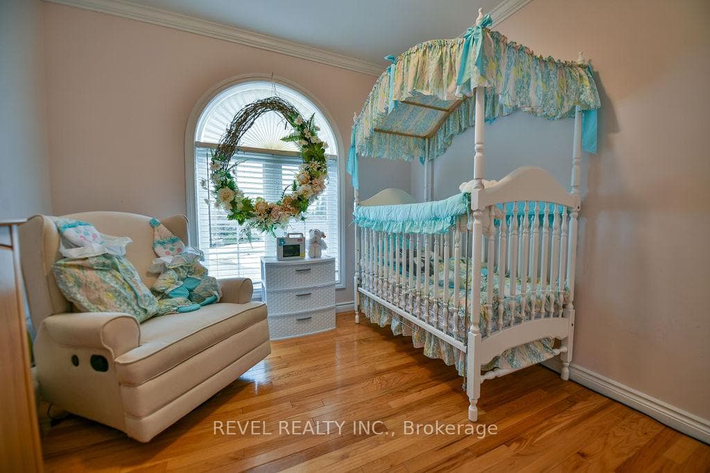 800 Lavigne Boulevard photo 26