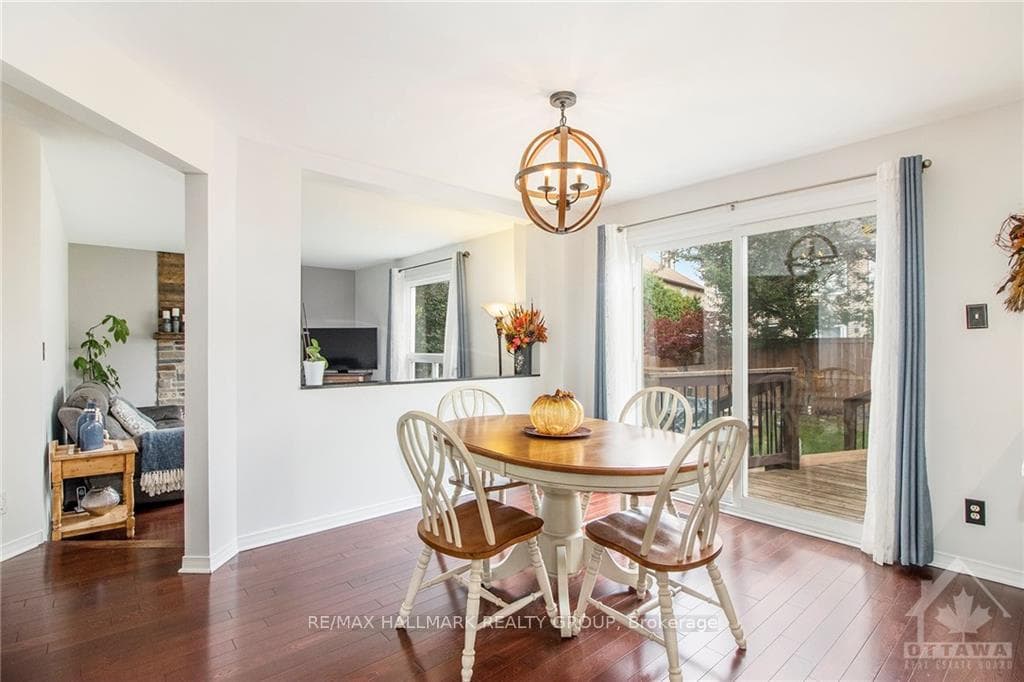 Breakfast area with patio door to back deck