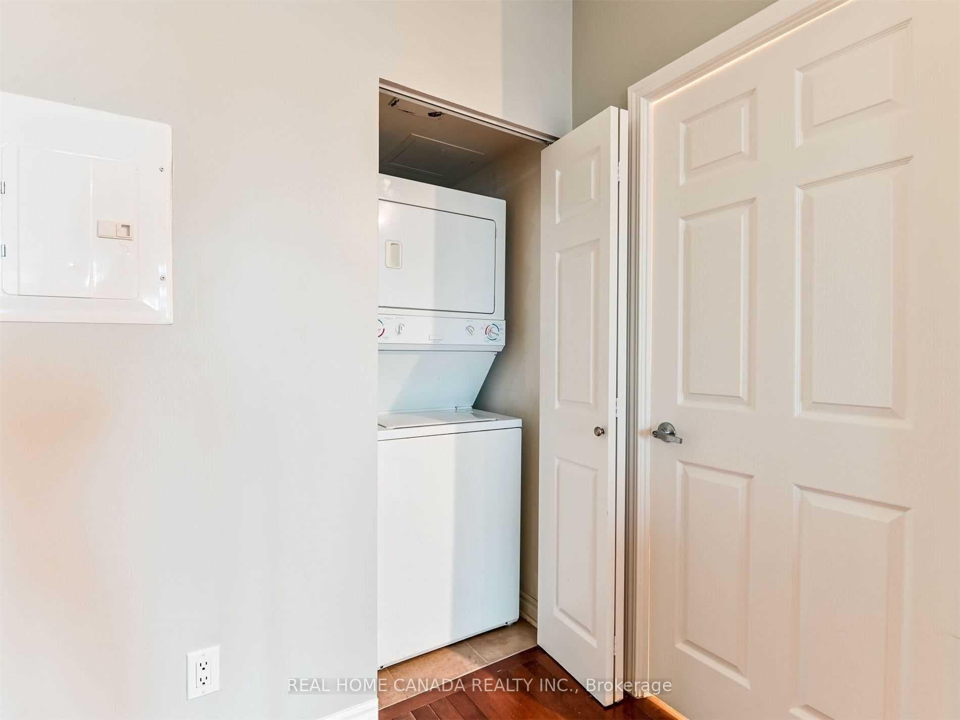388 Prince Of Wales Drive Unit 603 photo 12