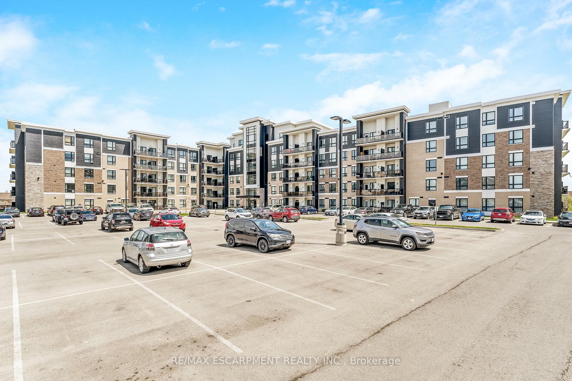 640 Sauve Street Unit 101 photo 2