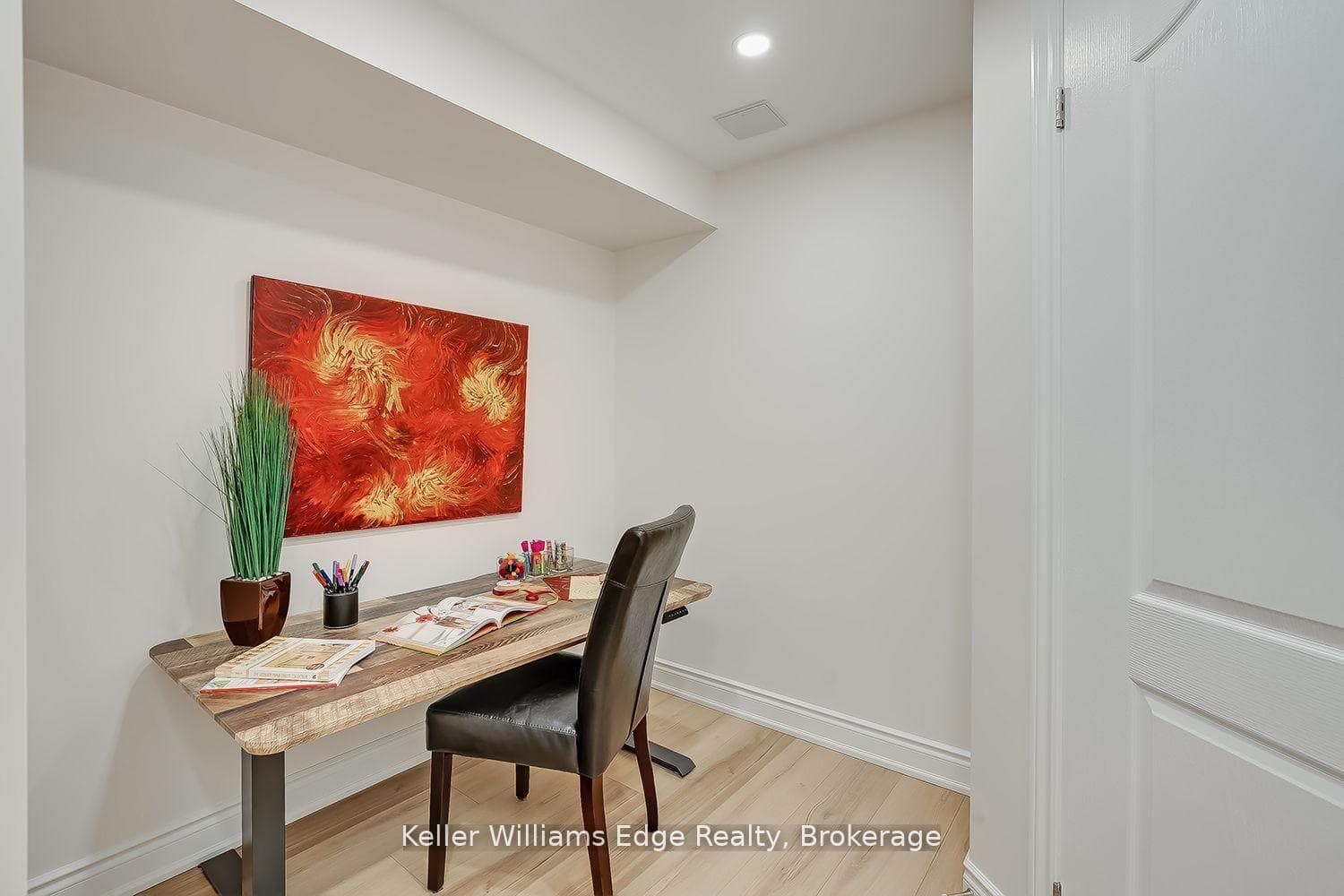 92 Flagg Avenue photo 41