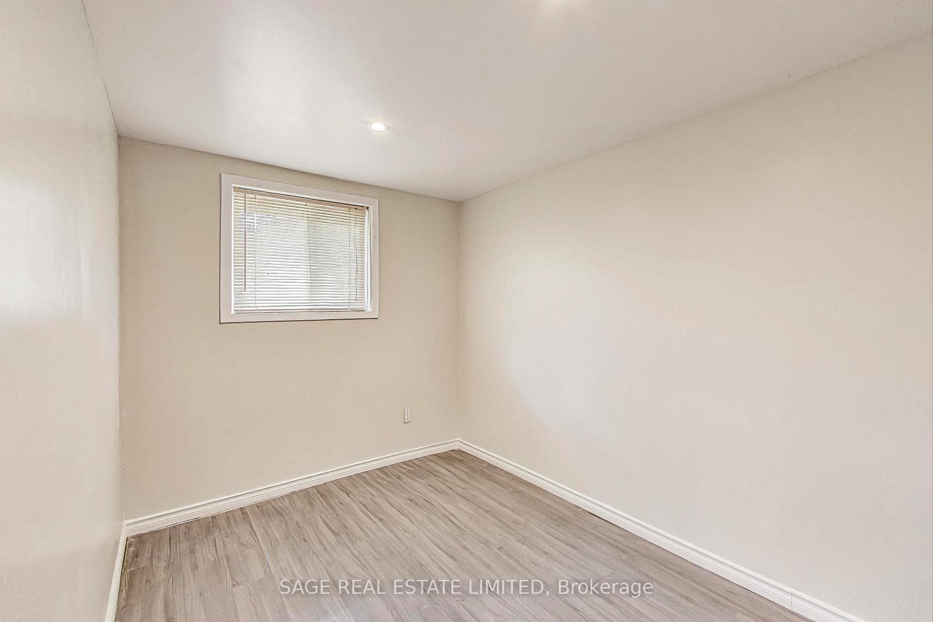 72 Glenvale Drive photo 23