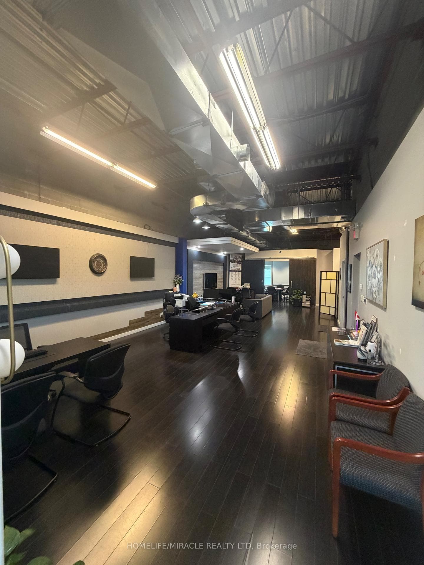 8 Zenway Boulevard photo 7