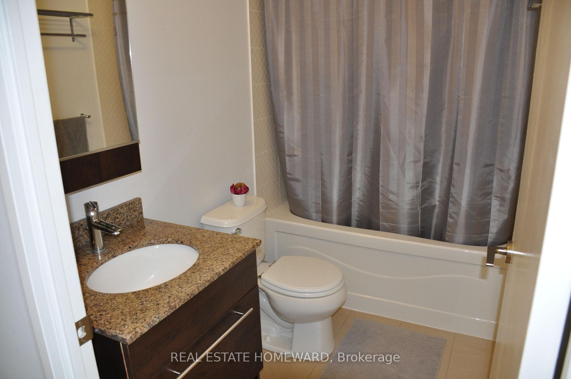 500 Sherbourne Street Unit 2504 photo 10