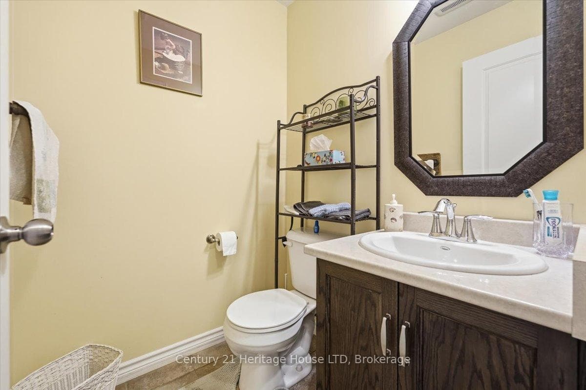 97 Abbott Place photo 18