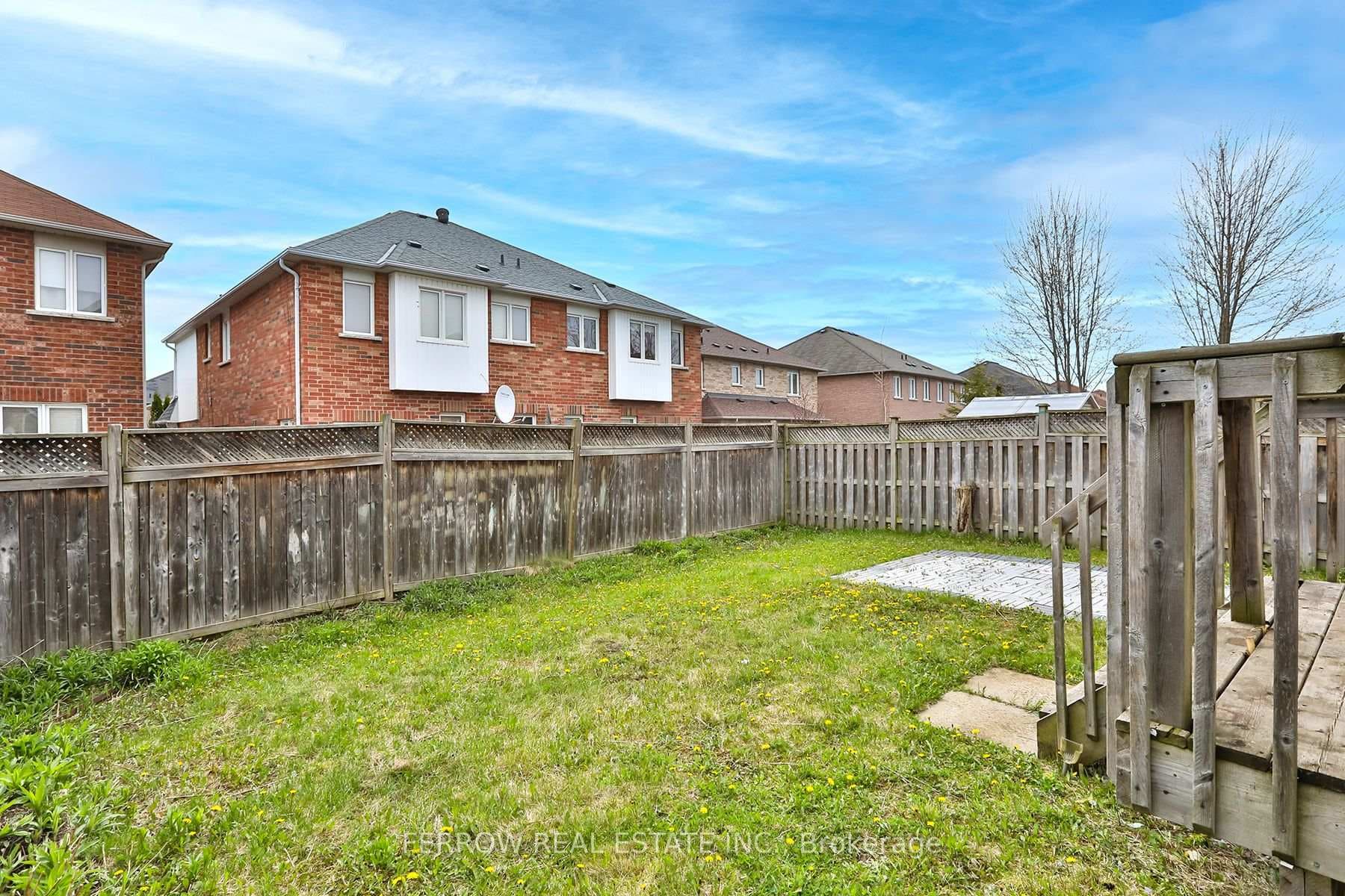 37 Todman Lane photo 34