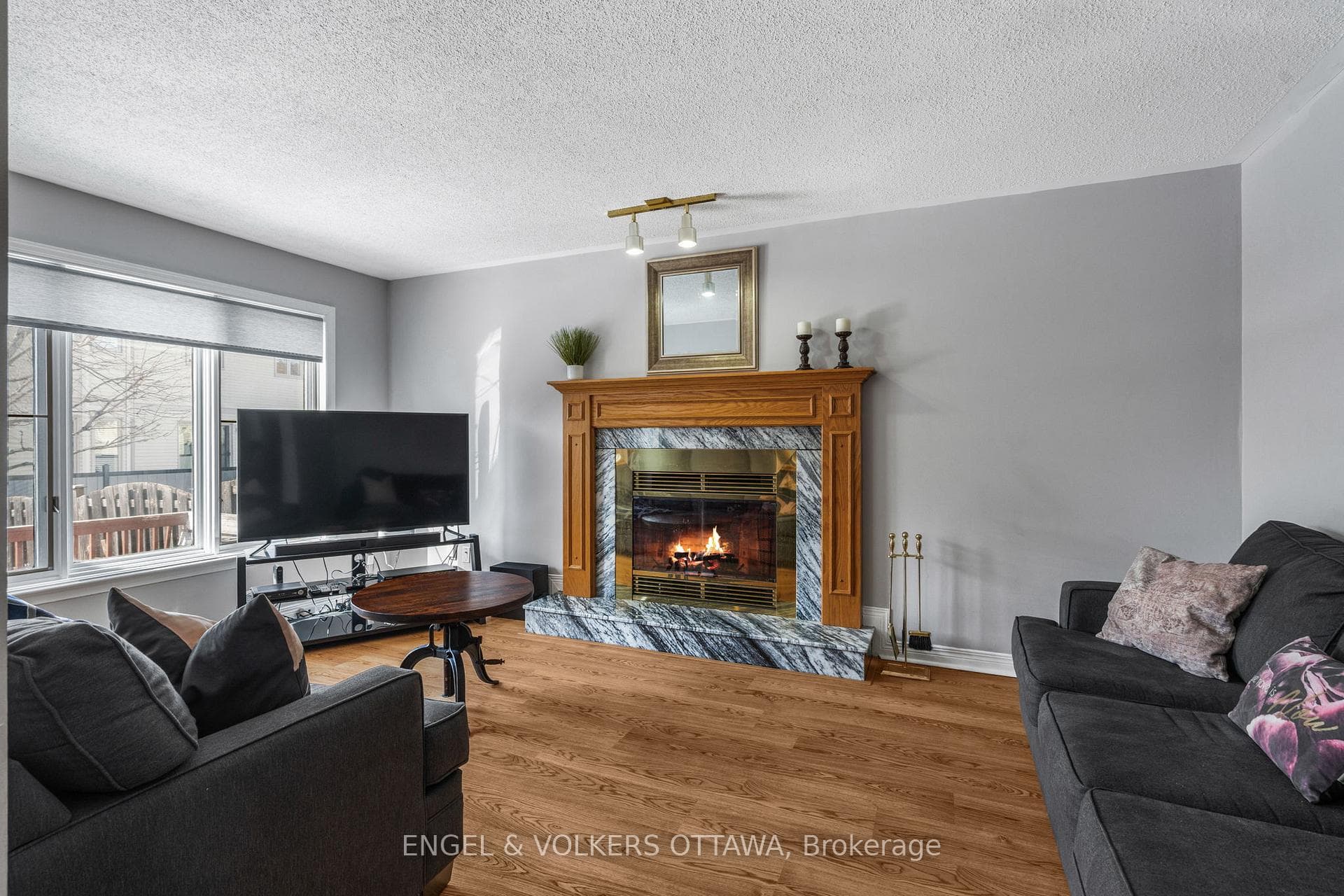 17 Hunterswood Crescent photo 7
