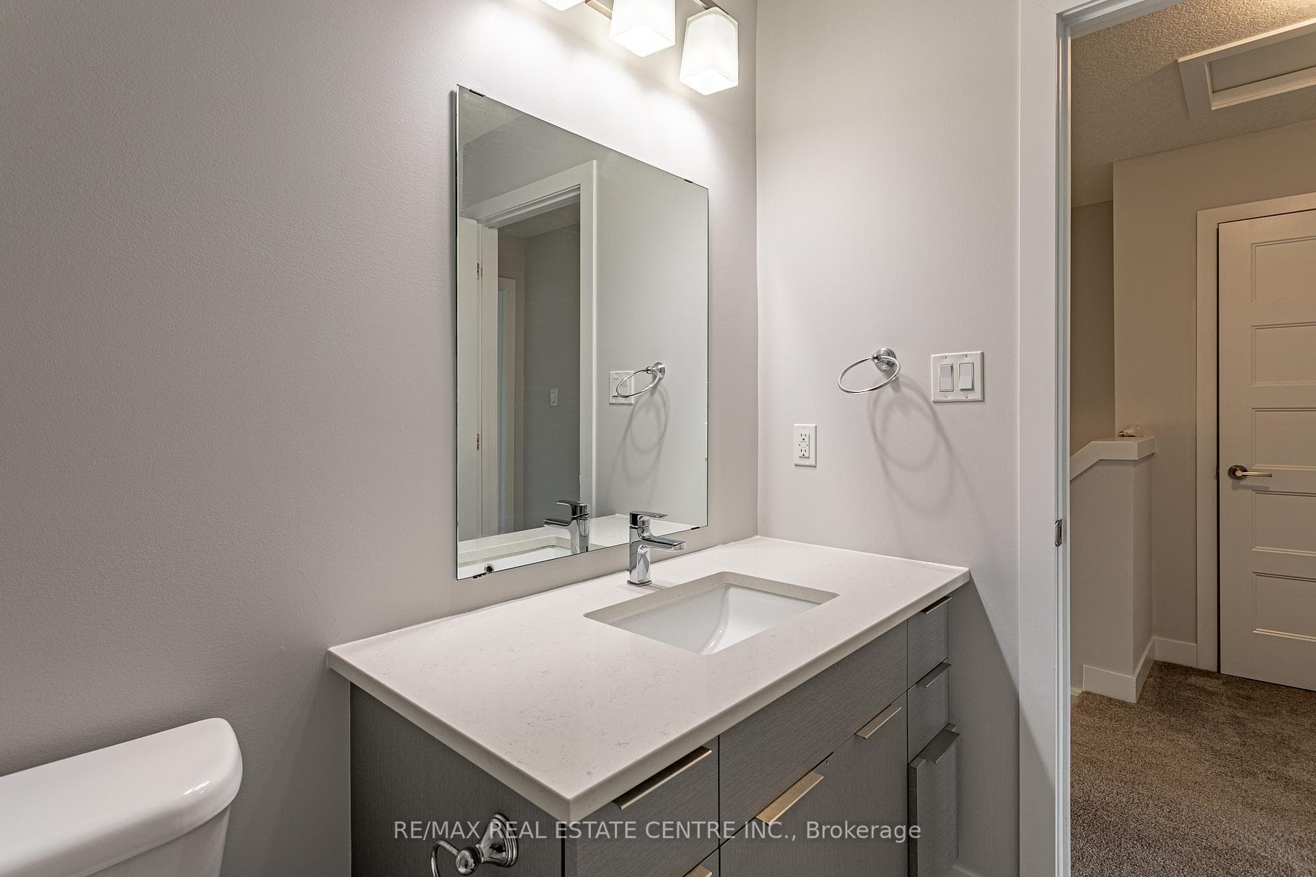 3380 Singleton Avenue Unit 93 photo 25