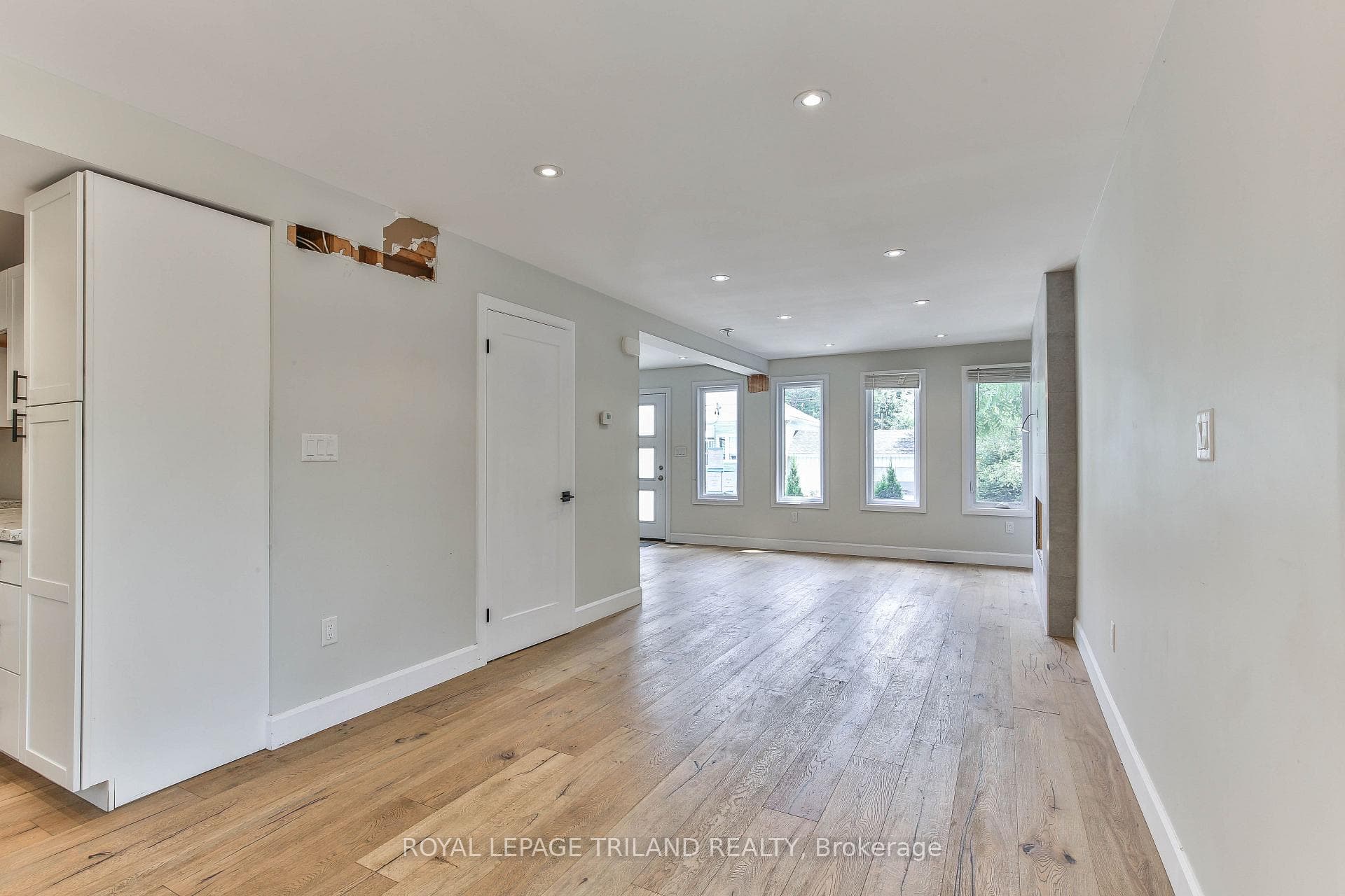 14 LUNDY Lane photo 11
