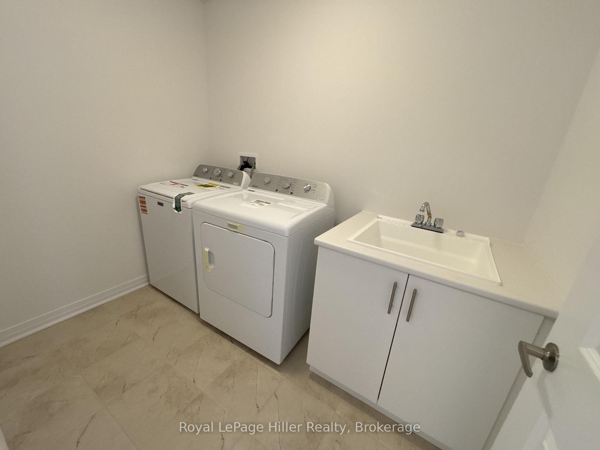 Second Level Laundry