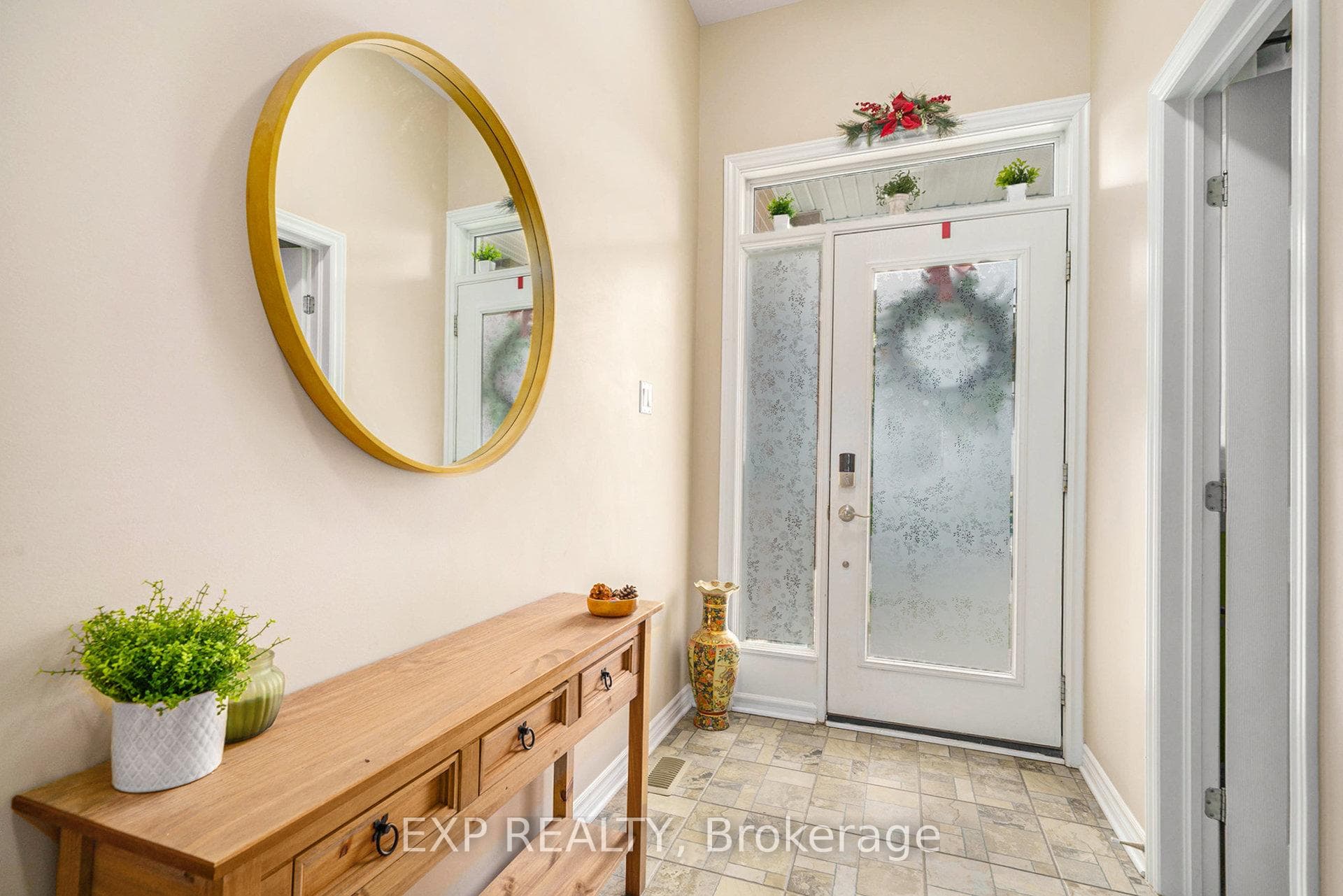 203 Brambling Way photo 2