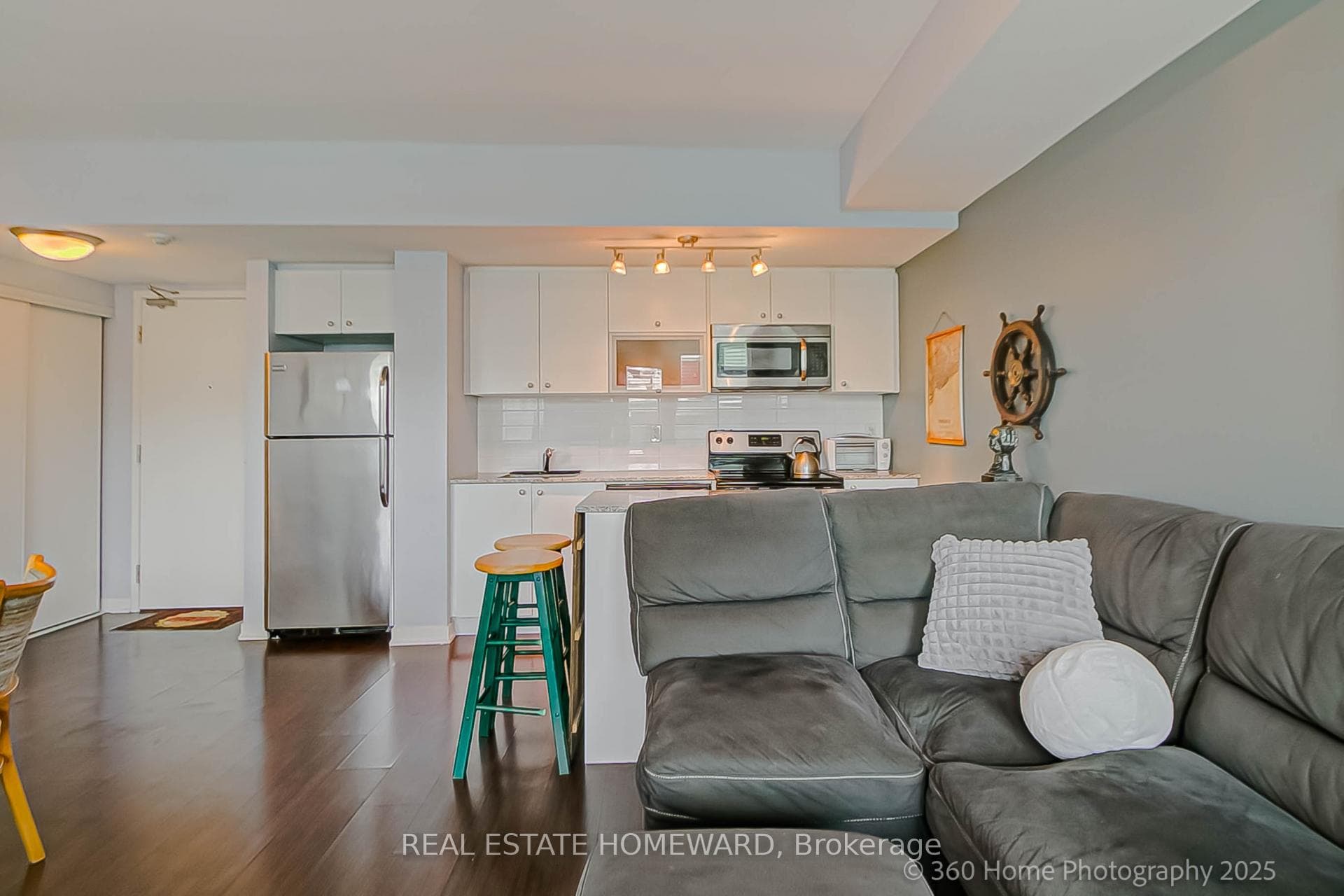 55 East Liberty Street Unit 417 photo 4