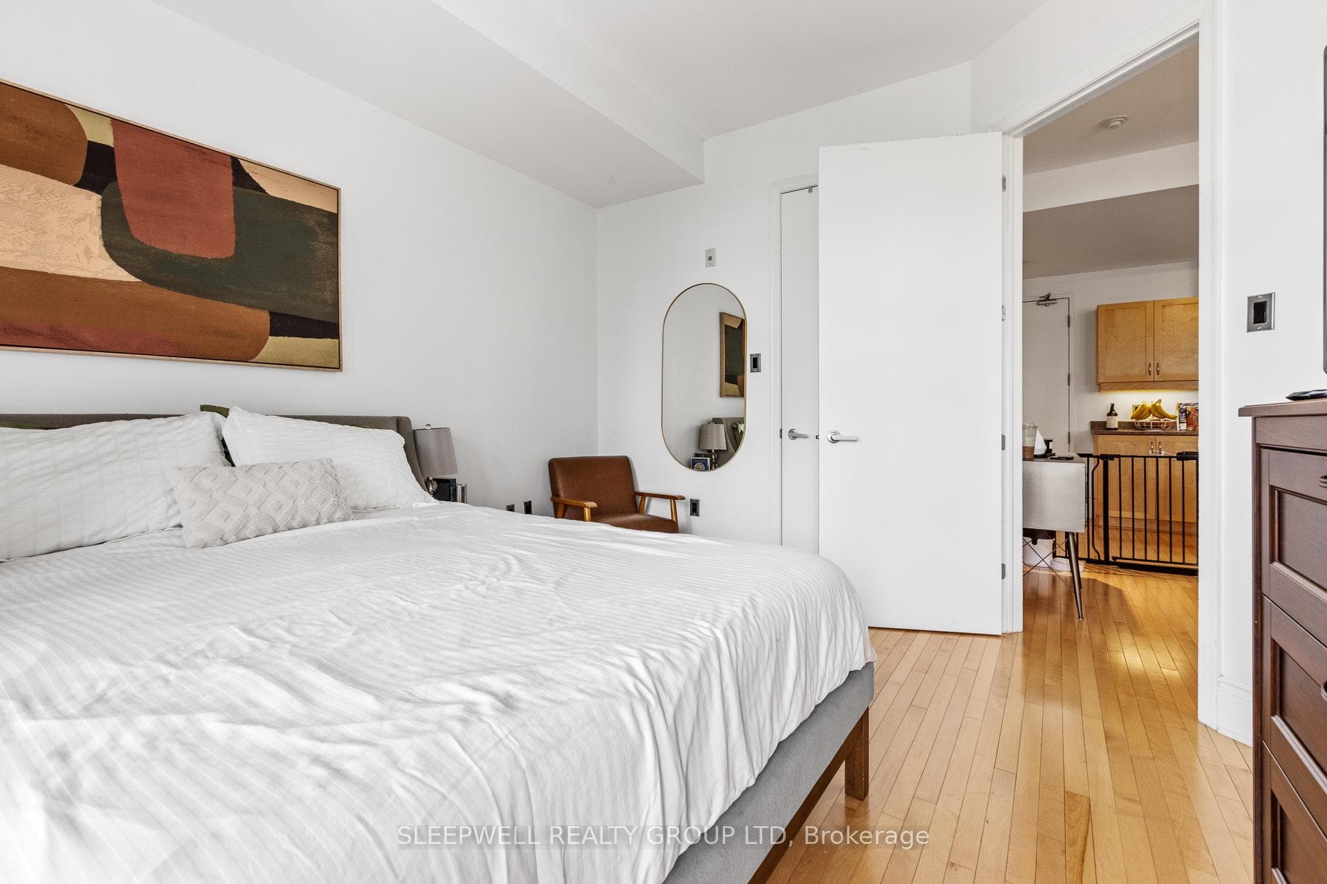 420 Berkley Avenue Unit 509 photo 10
