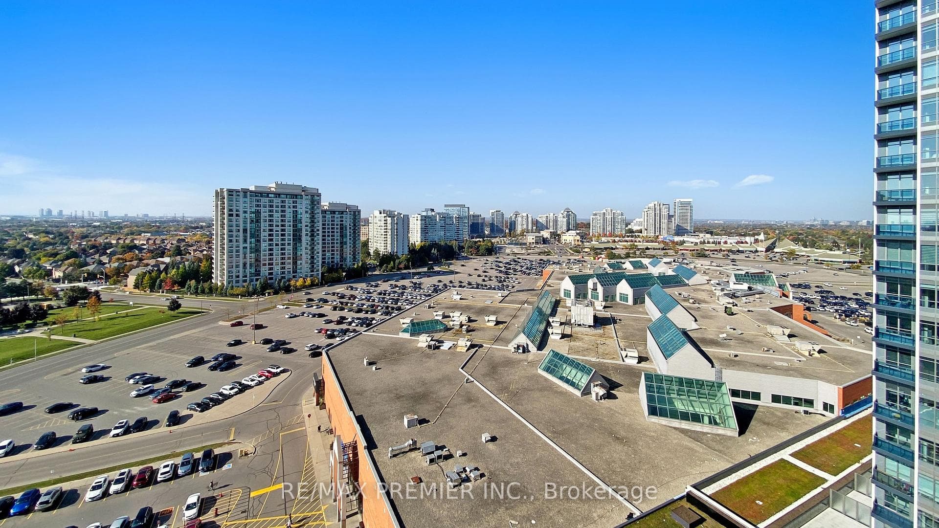 30 Upper Mall Way Unit 1206 photo 33