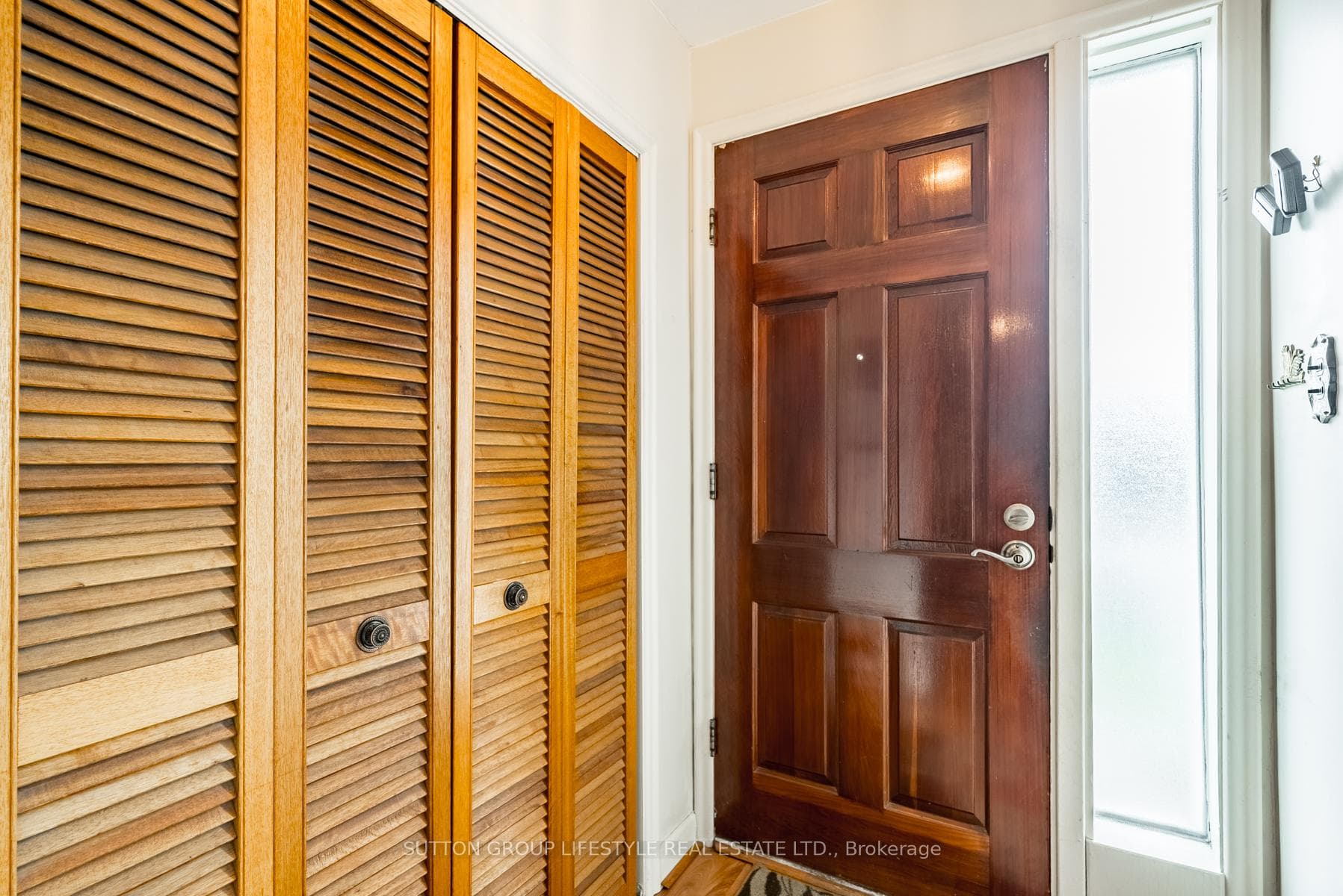 163 Hillcrest Drive photo 4
