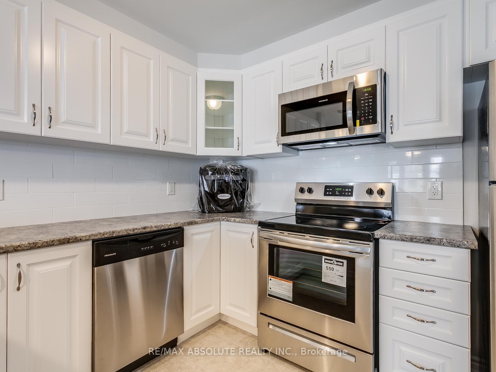 315 PUMPKINSEED Crescent photo 8