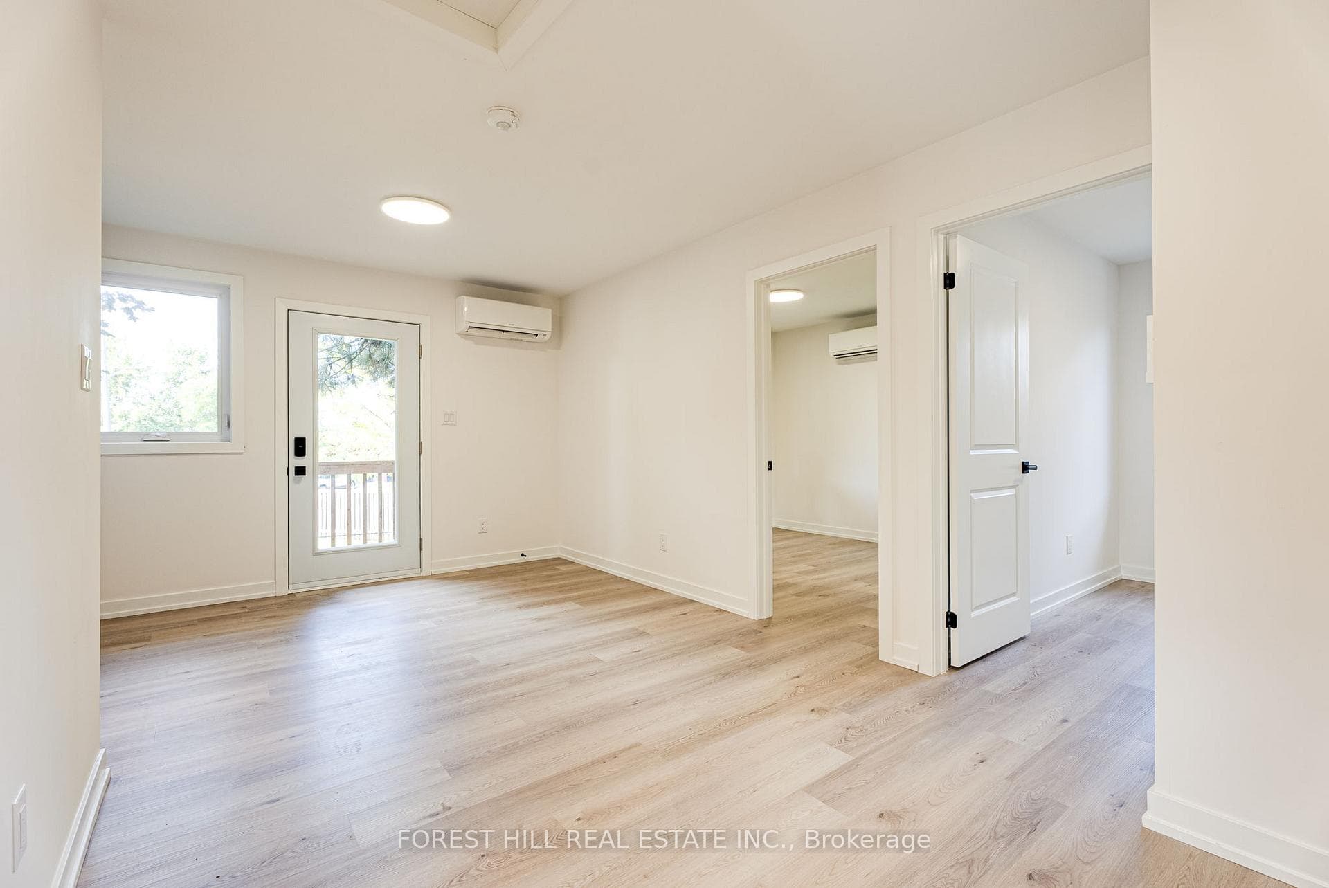 50 William Cragg Drive Unit R photo 10