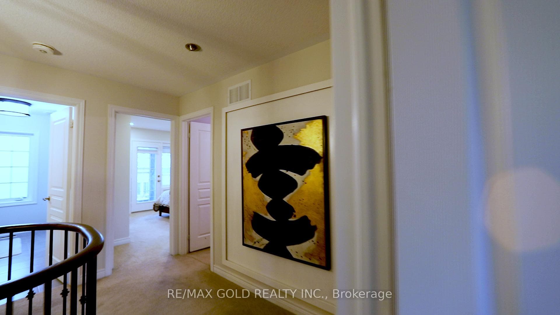 11 McKay Avenue photo 29