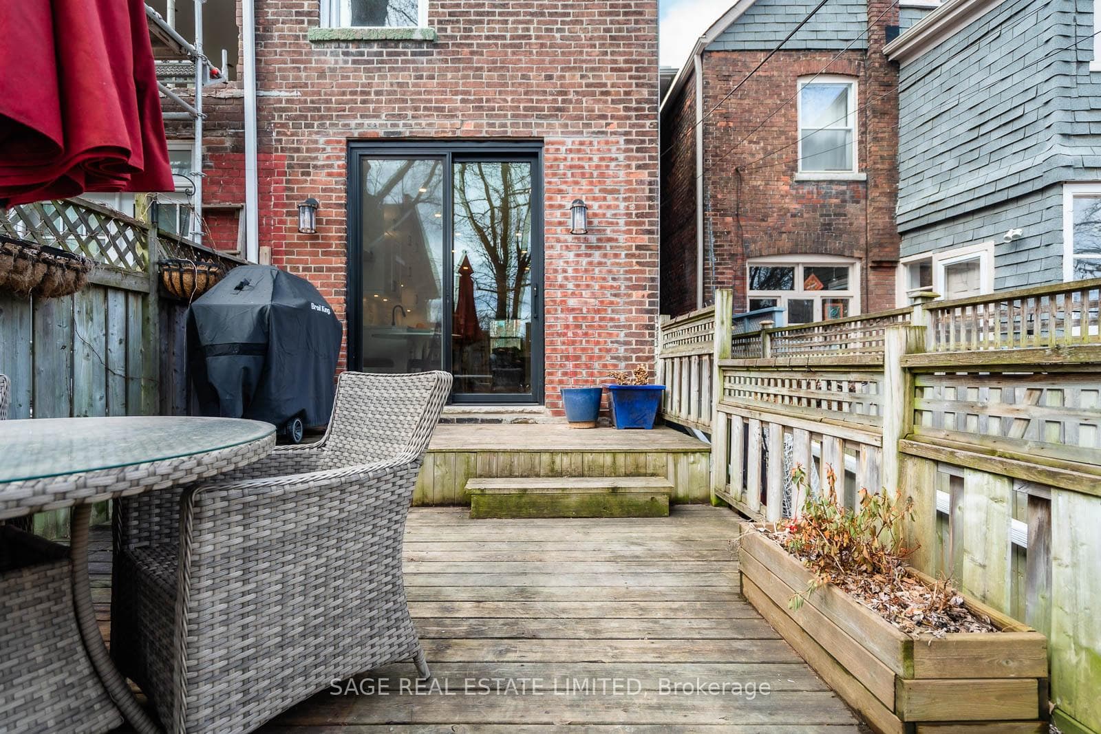 19 Frizzell Avenue photo 33