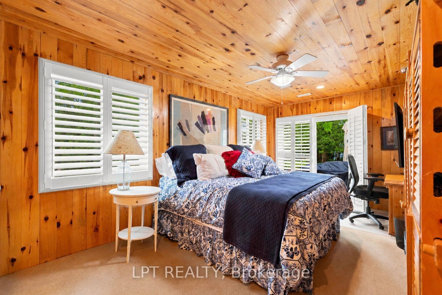 678 Lake Drive photo 14