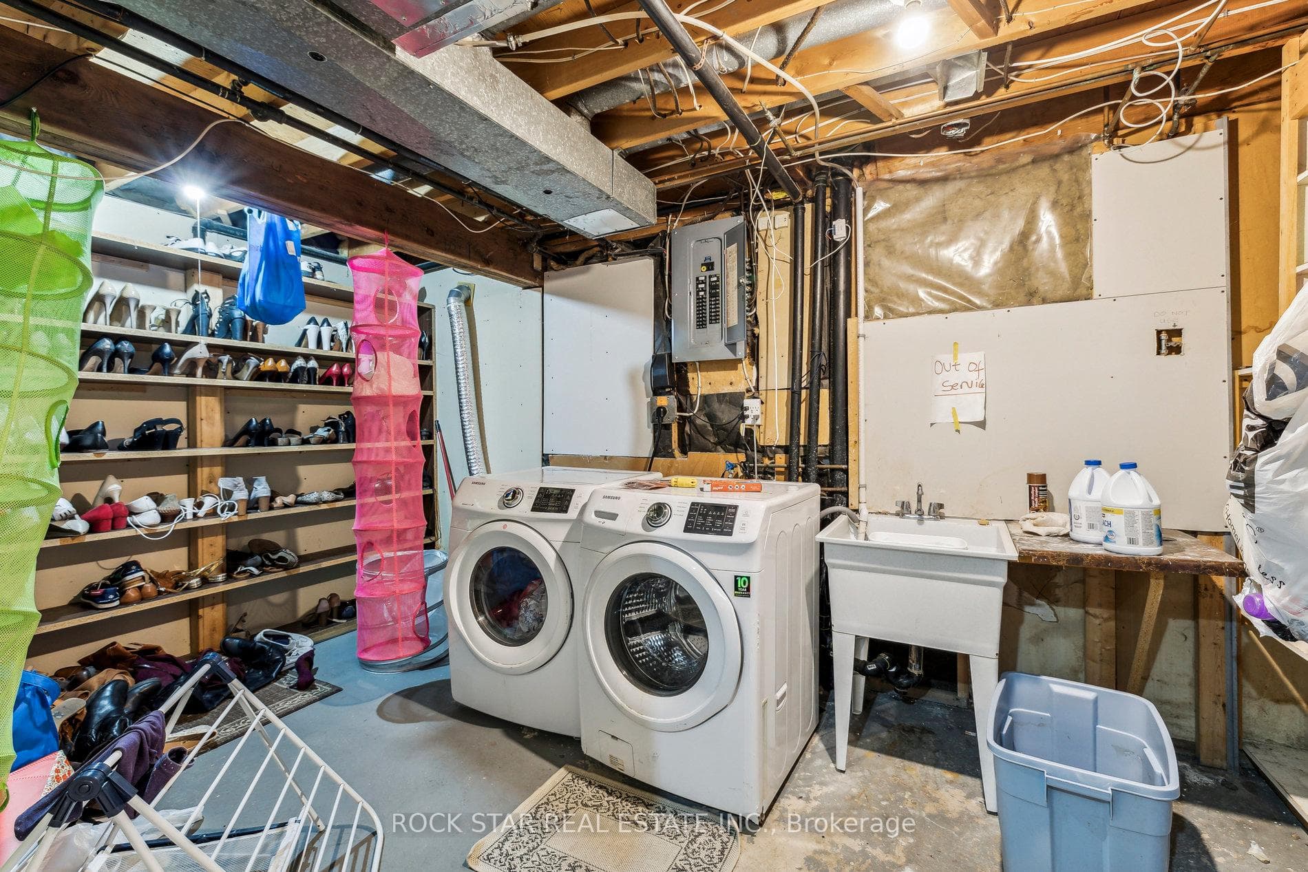 15 Beston Drive photo 32