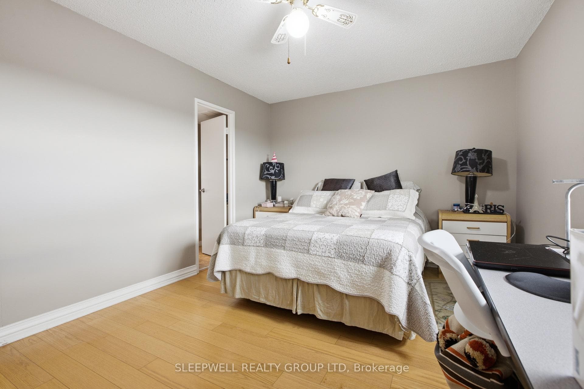 665 Bathgate Drive Unit 712 photo 16
