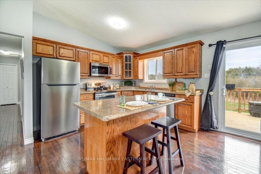 717 St. Lukes Road photo 7