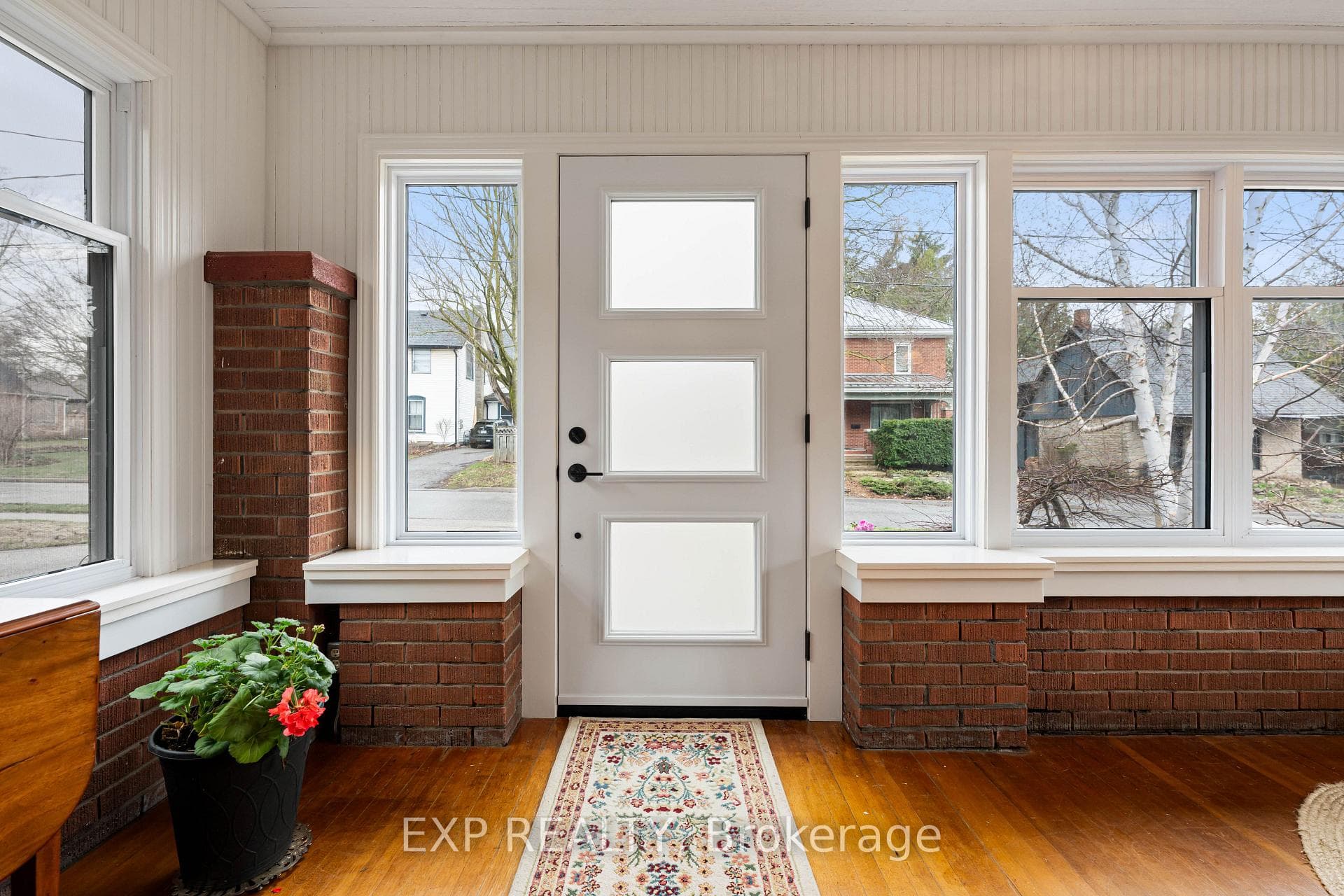 9 Wellington Street photo 4